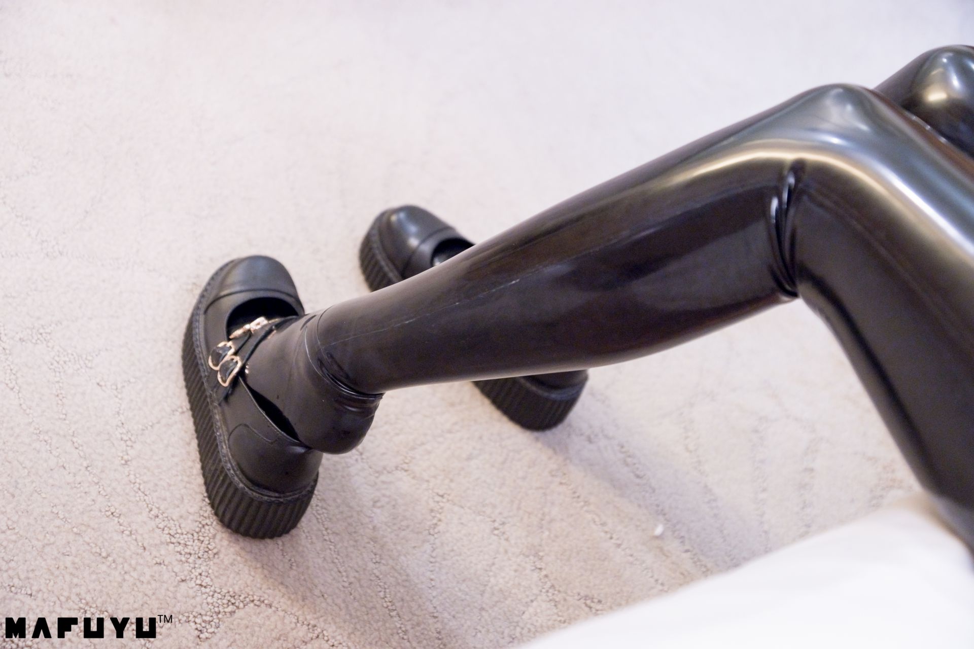 网红Coser@ Kagurazaka Midwinter Manatsu - 胶袜 series 网红Coser@ Kagurazaka Midwinter Manatsu - 胶袜 series