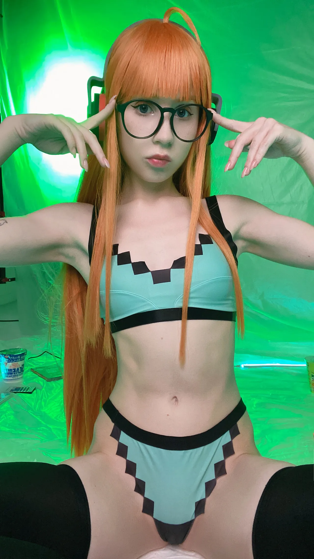 Hackee - Futaba 2 Hackee - Futaba 2