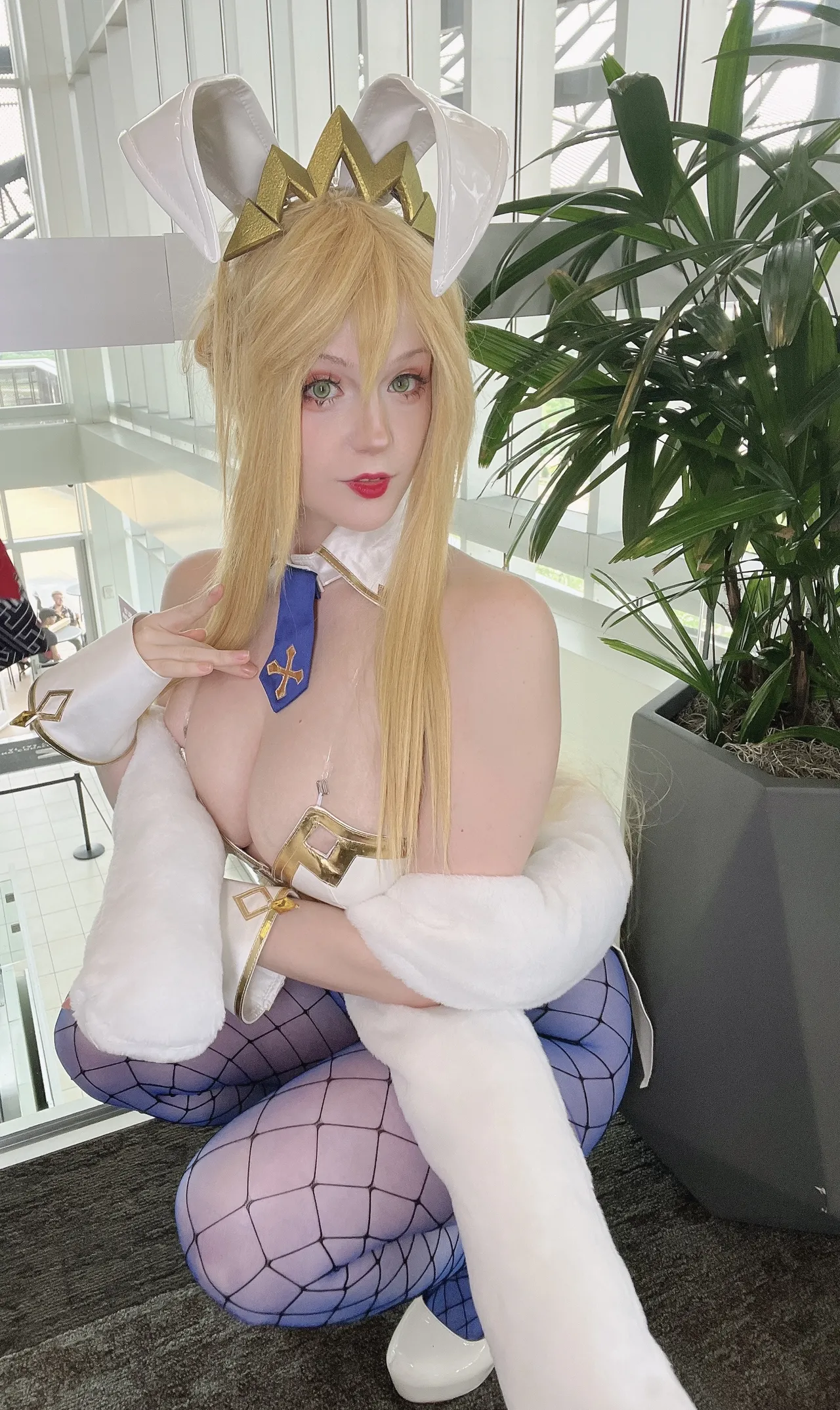 Satin Stars - Bunny Artoria Satin Stars - Bunny Artoria