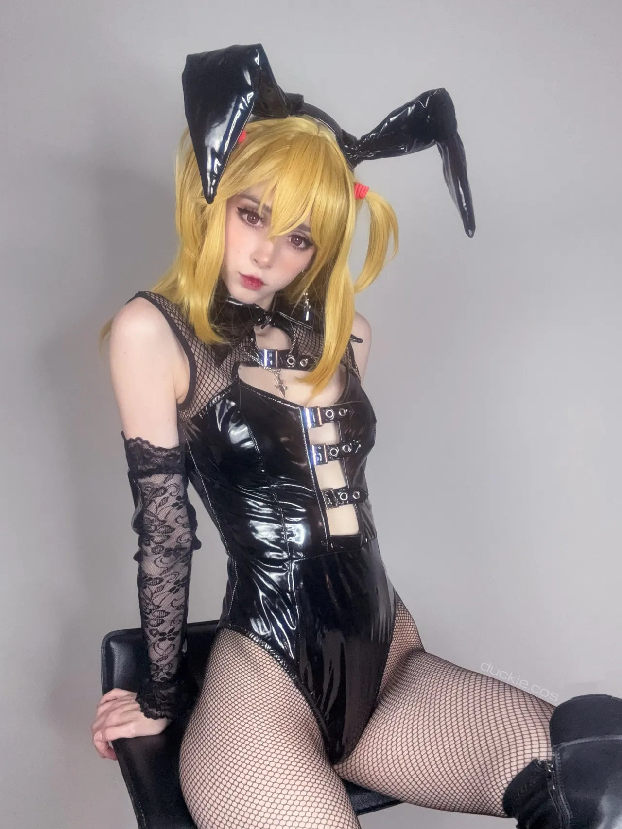 Duckie - Bunny Misa 1 Duckie - Bunny Misa 1