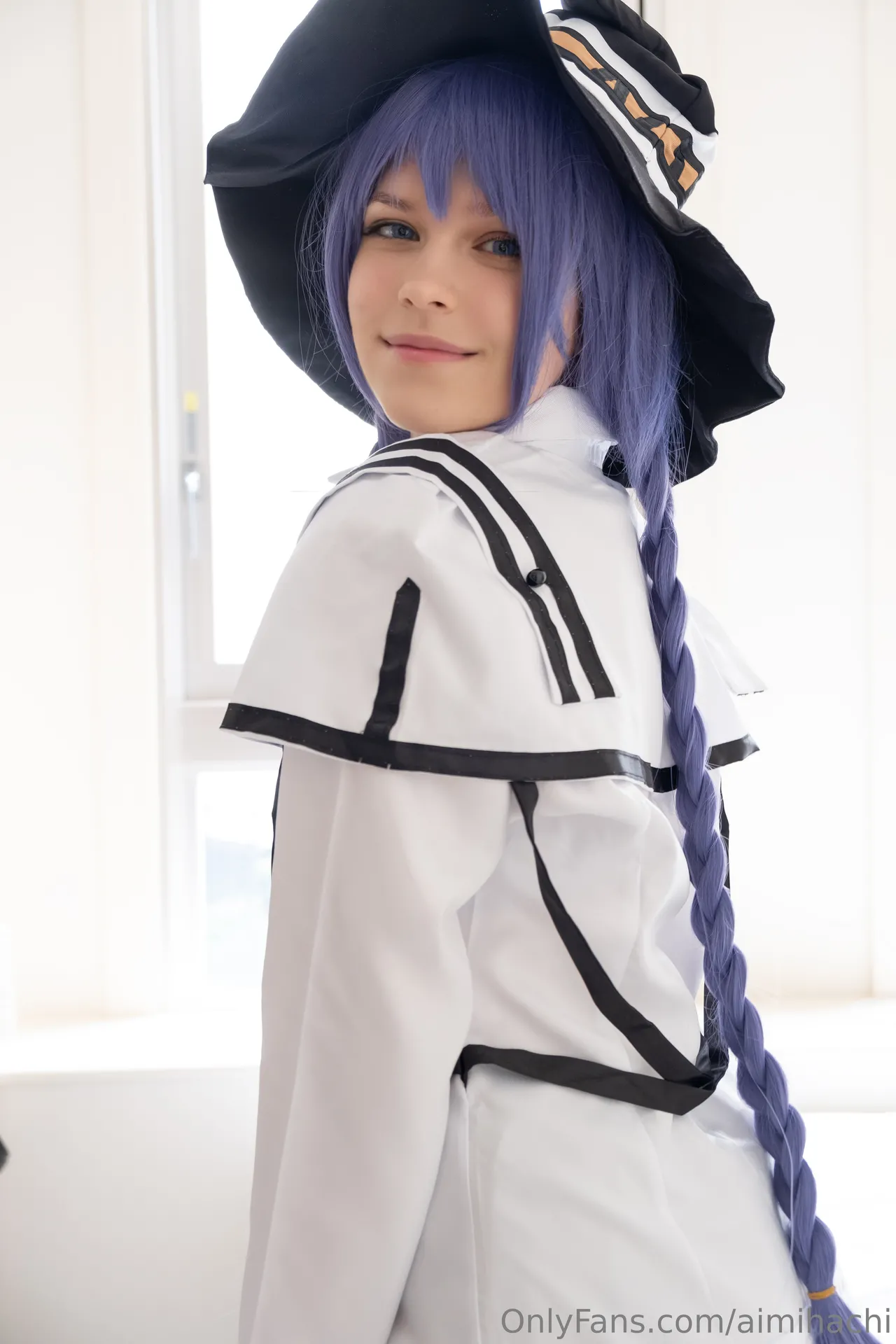 Aimihachi - Roxy Aimihachi - Roxy