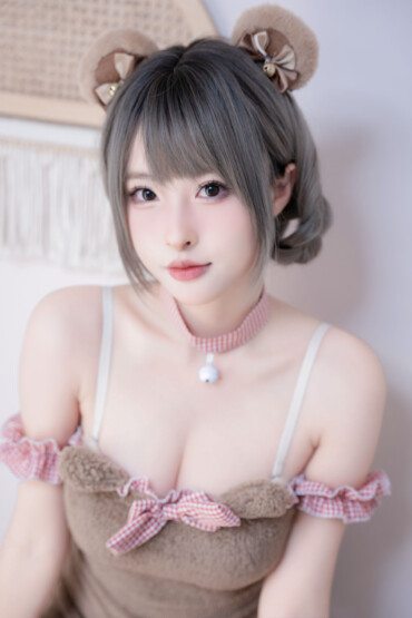 Coser@ Yuno Shimizu - Cute Bear (50P)
