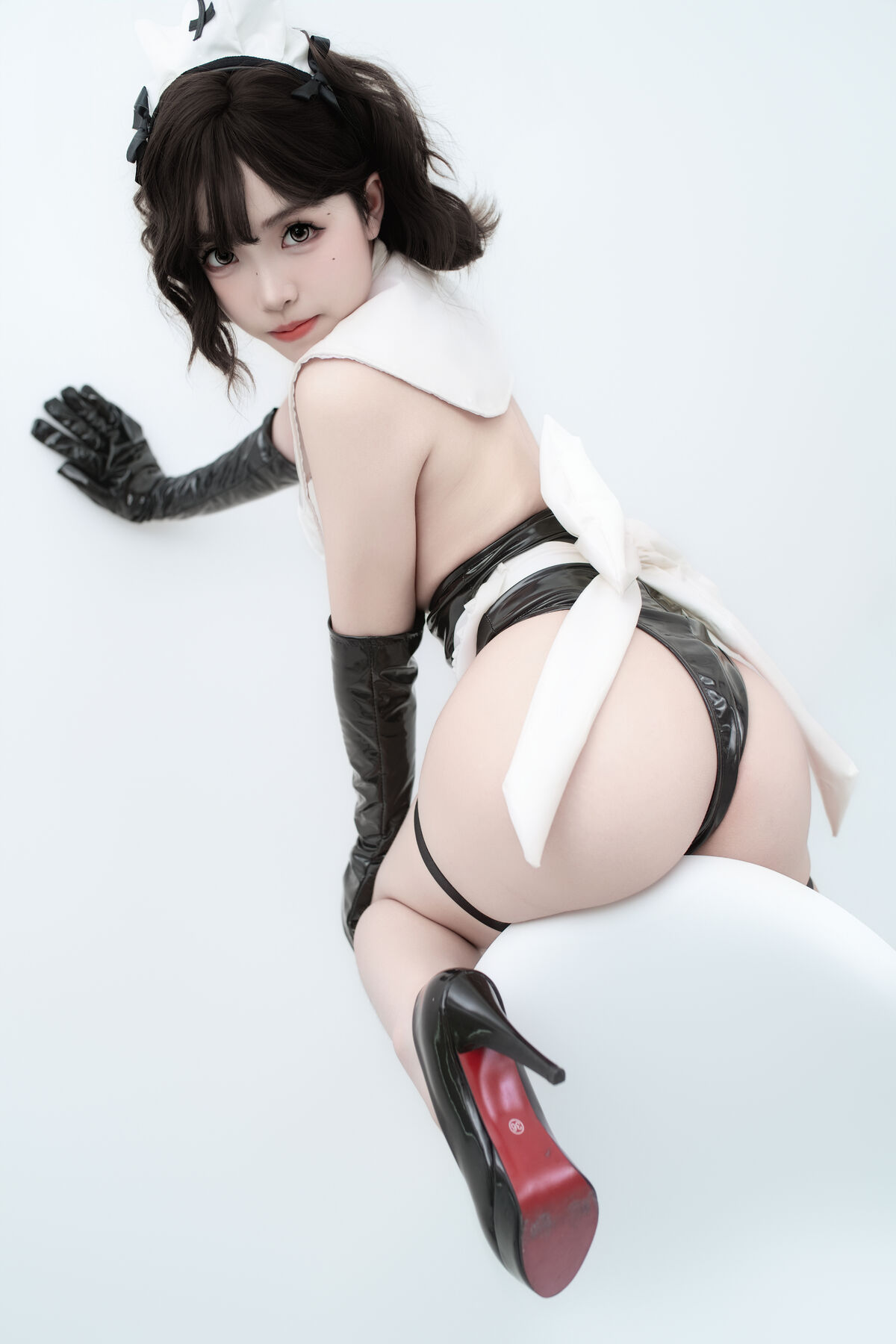 Coser@Bangni Bonnie - Armed Nun (87P) Coser@Bangni Bonnie - Armed Nun (87P)