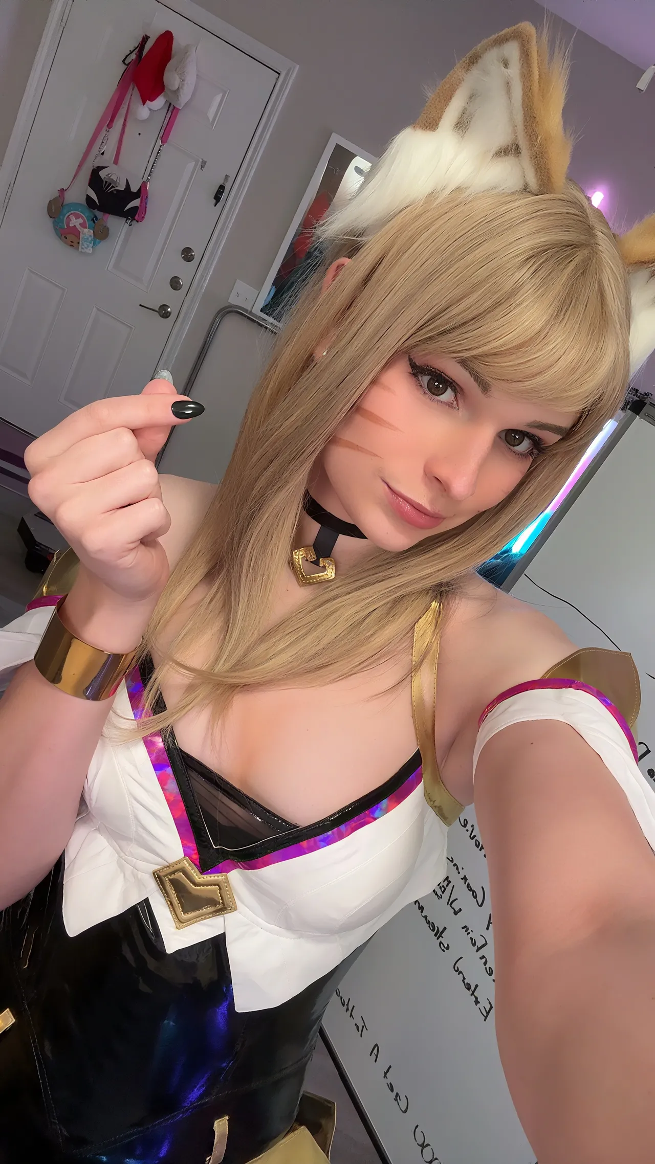 Peachybunnn - Ahri Peachybunnn - Ahri