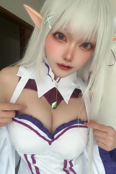 Etocha - Emilia 9 Etocha - Emilia