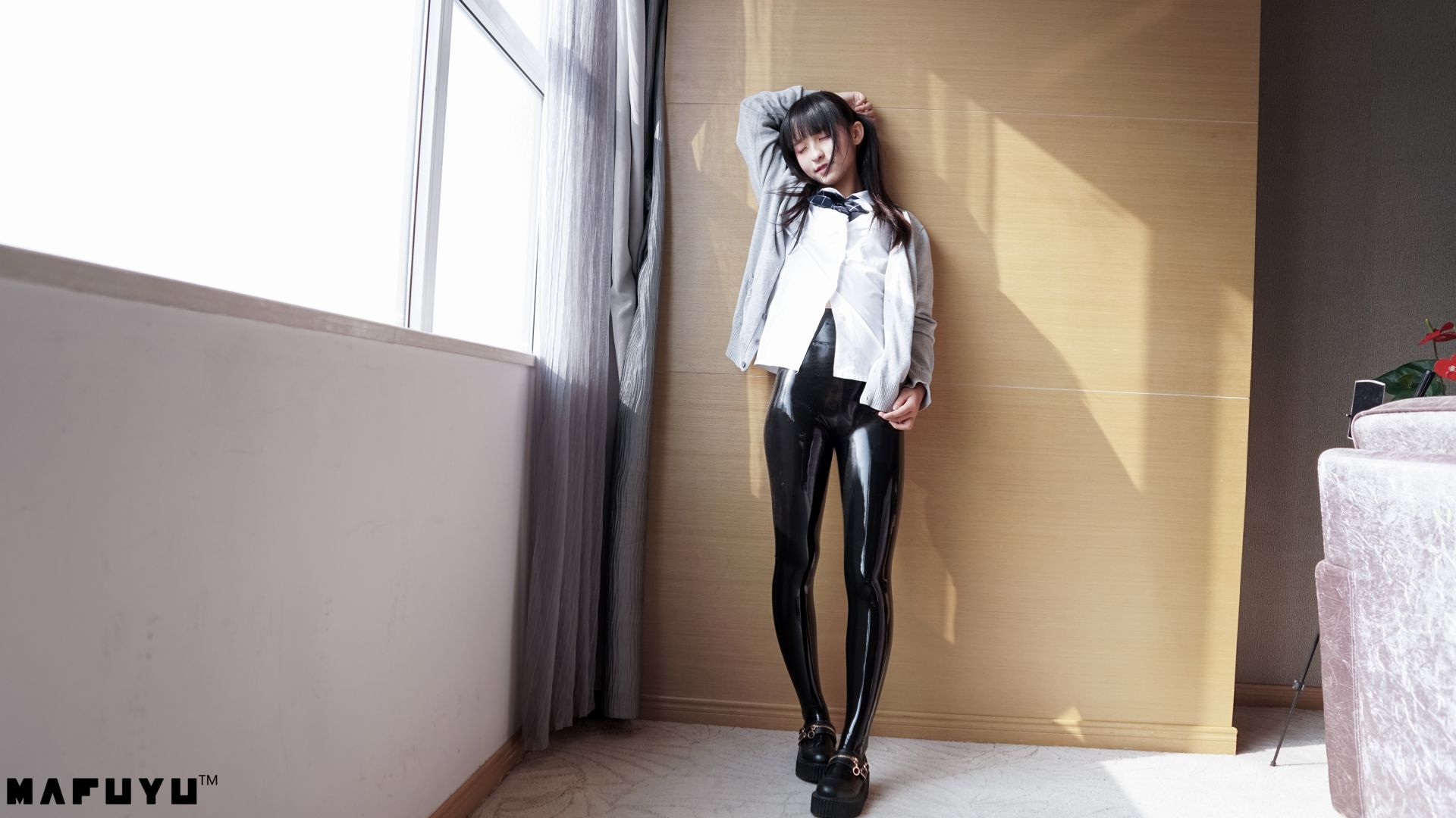 网红Coser@ Kagurazaka Midwinter Manatsu - 胶袜 series 网红Coser@ Kagurazaka Midwinter Manatsu - 胶袜 series