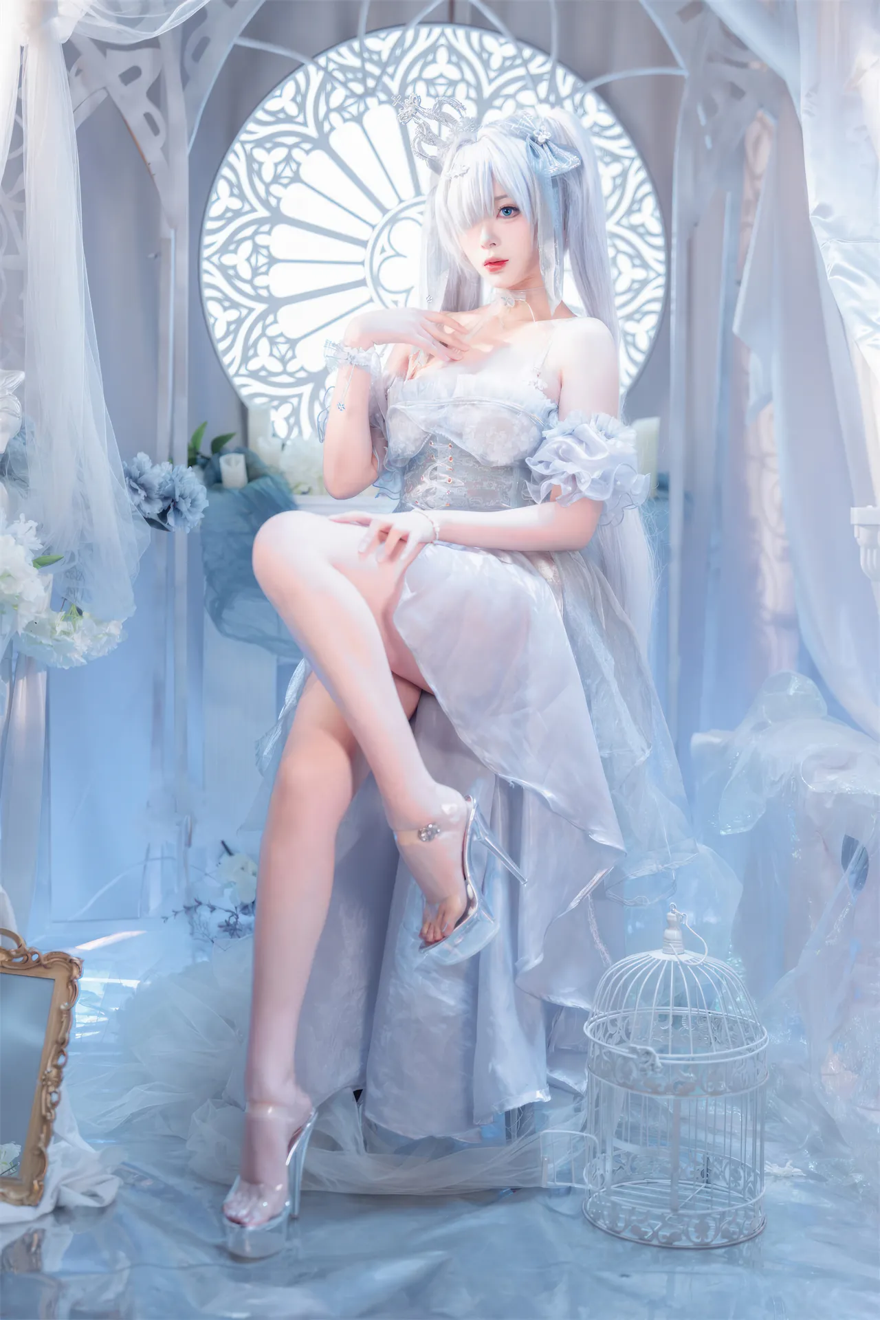 Senior Xuan Xiao (Hex Tech Cake) - Cinderella Crystal Princess (NIKKE) Senior Xuan Xiao (Hex Tech Cake) - Cinderella Crystal Princess (NIKKE)