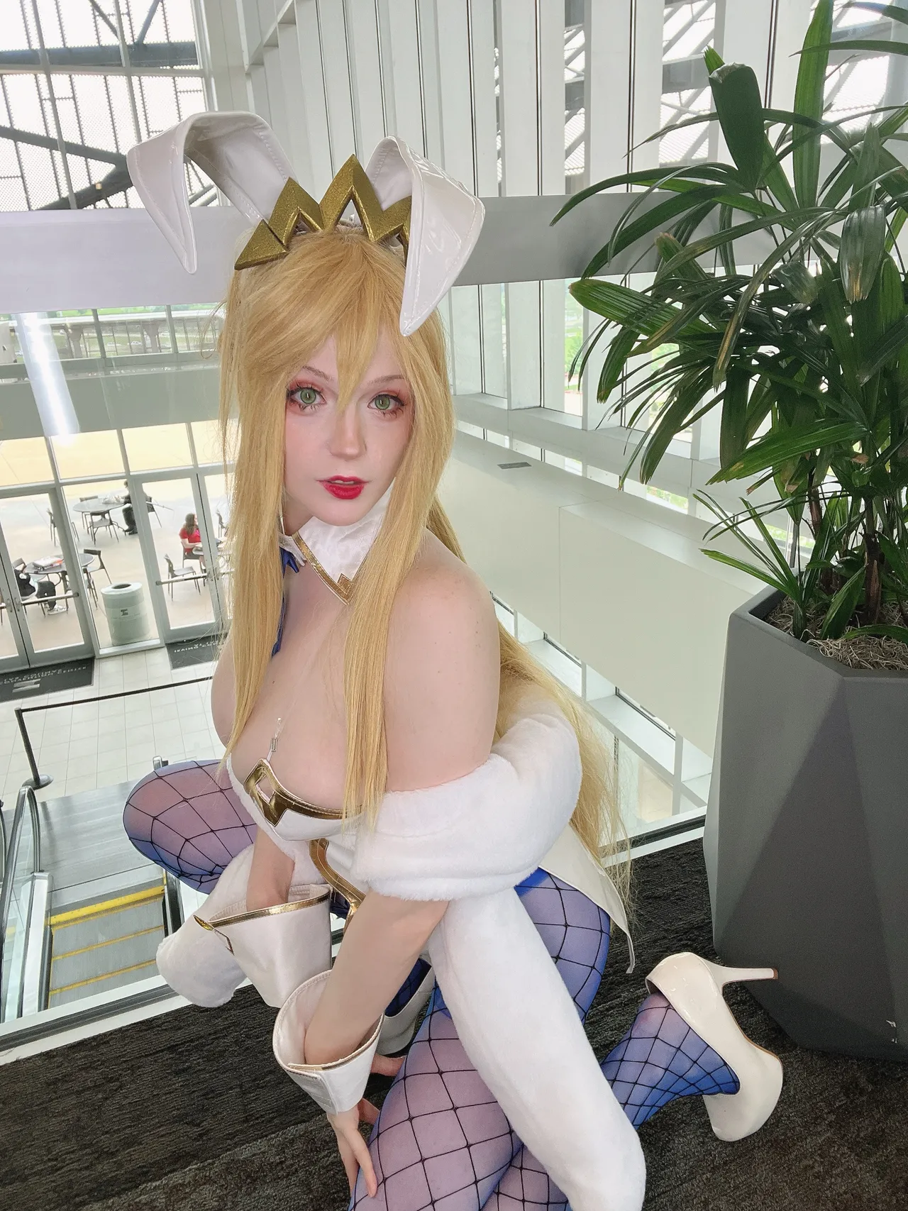 Satin Stars - Bunny Artoria Satin Stars - Bunny Artoria