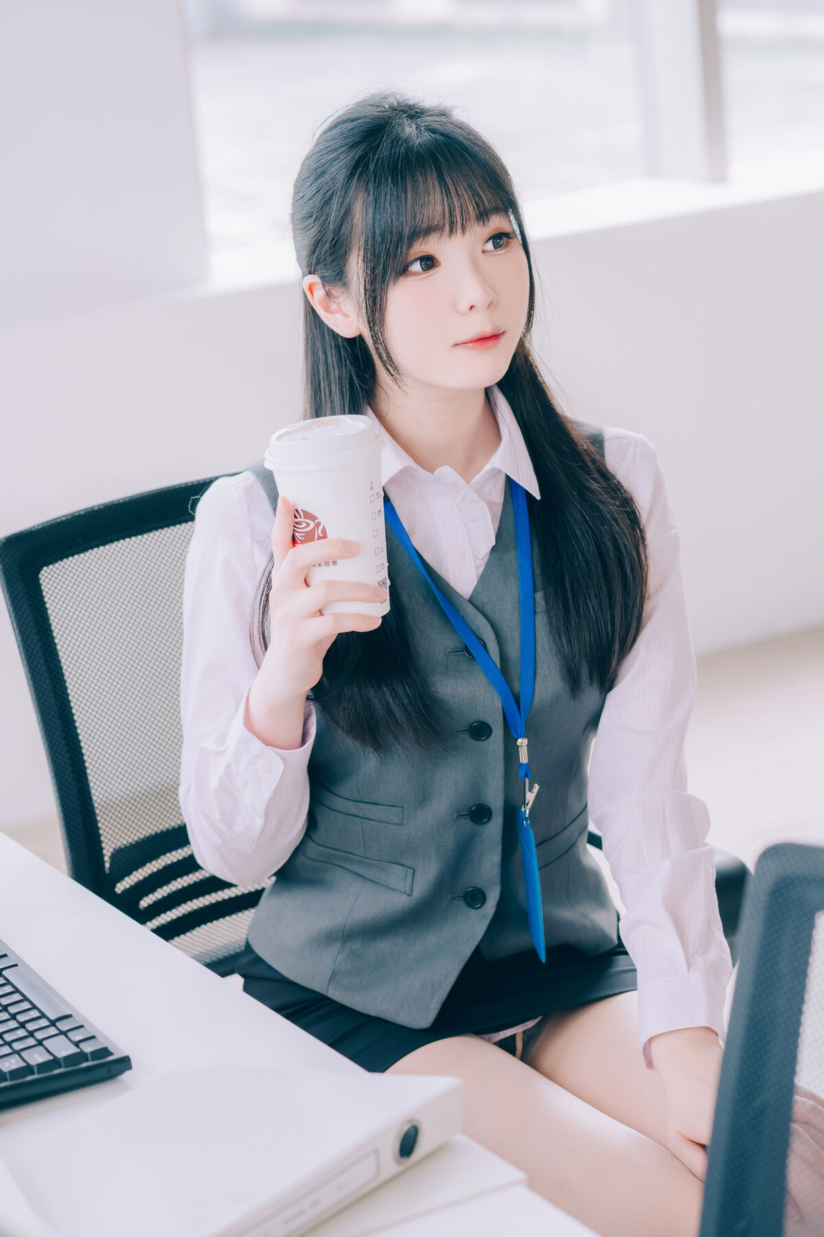Coser@霜月shimo - 霜月的秘密辦公室 Shimo Secret Office Part02 (63P) Coser@霜月shimo - 霜月的秘密辦公室 Shimo Secret Office Part02 (63P)