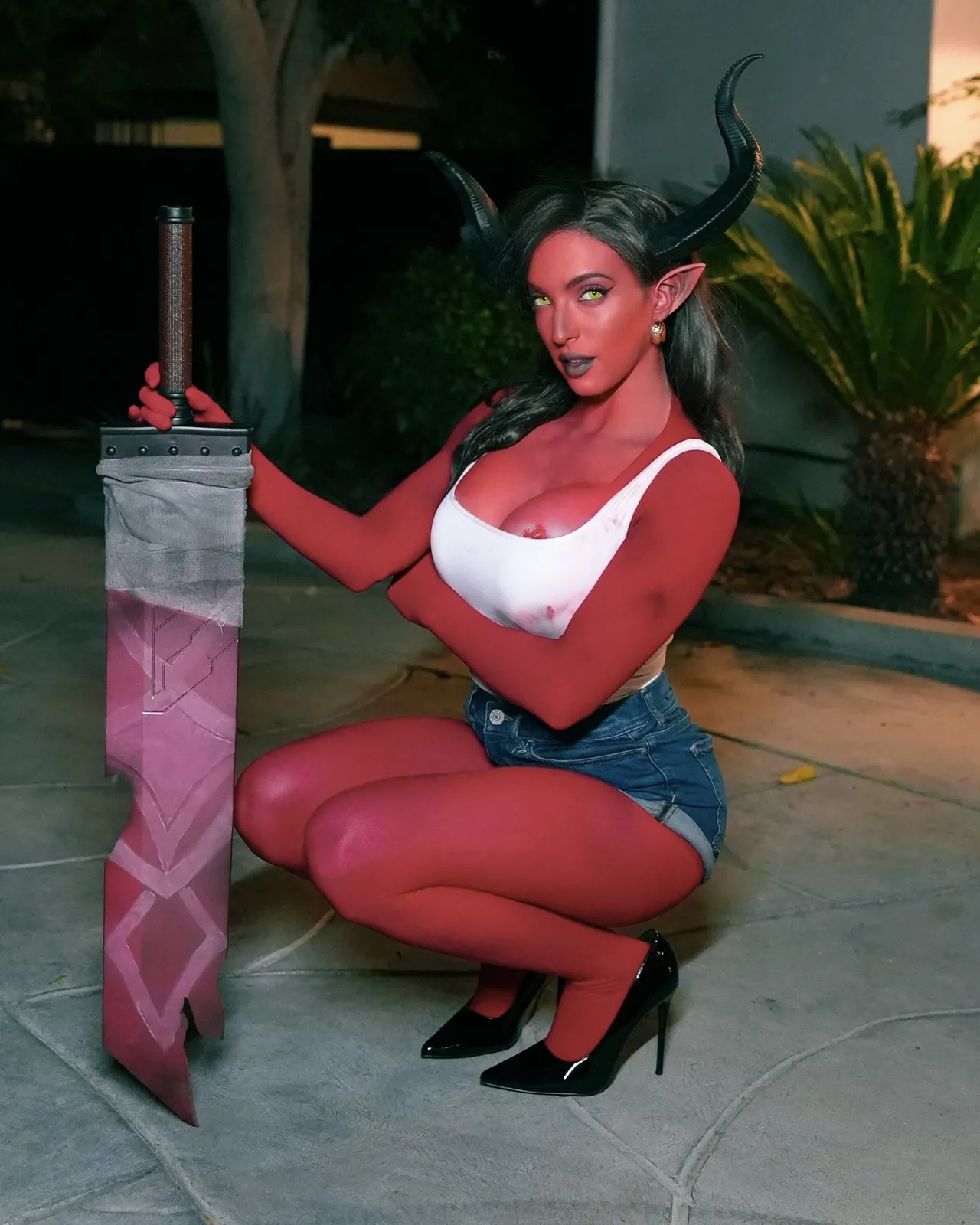 Miss Bri - Malevola Miss Bri - Malevola