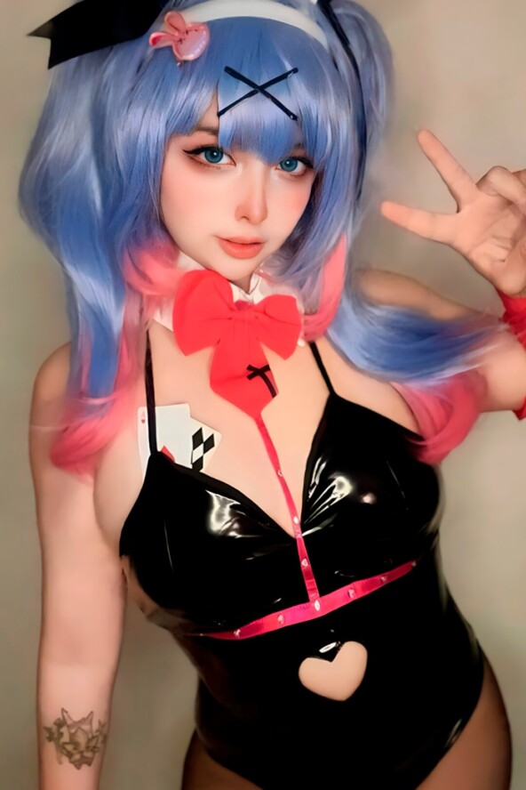 Arelly Trujillo - Rabbit Hole Miku 9 Arelly Trujillo - Rabbit Hole Miku