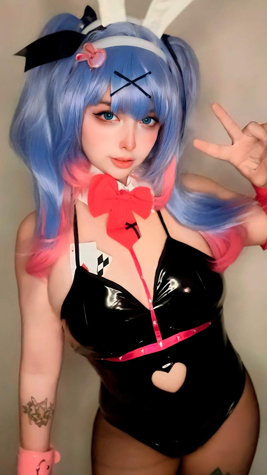 Arelly Trujillo - Rabbit Hole Miku Arelly Trujillo - Rabbit Hole Miku