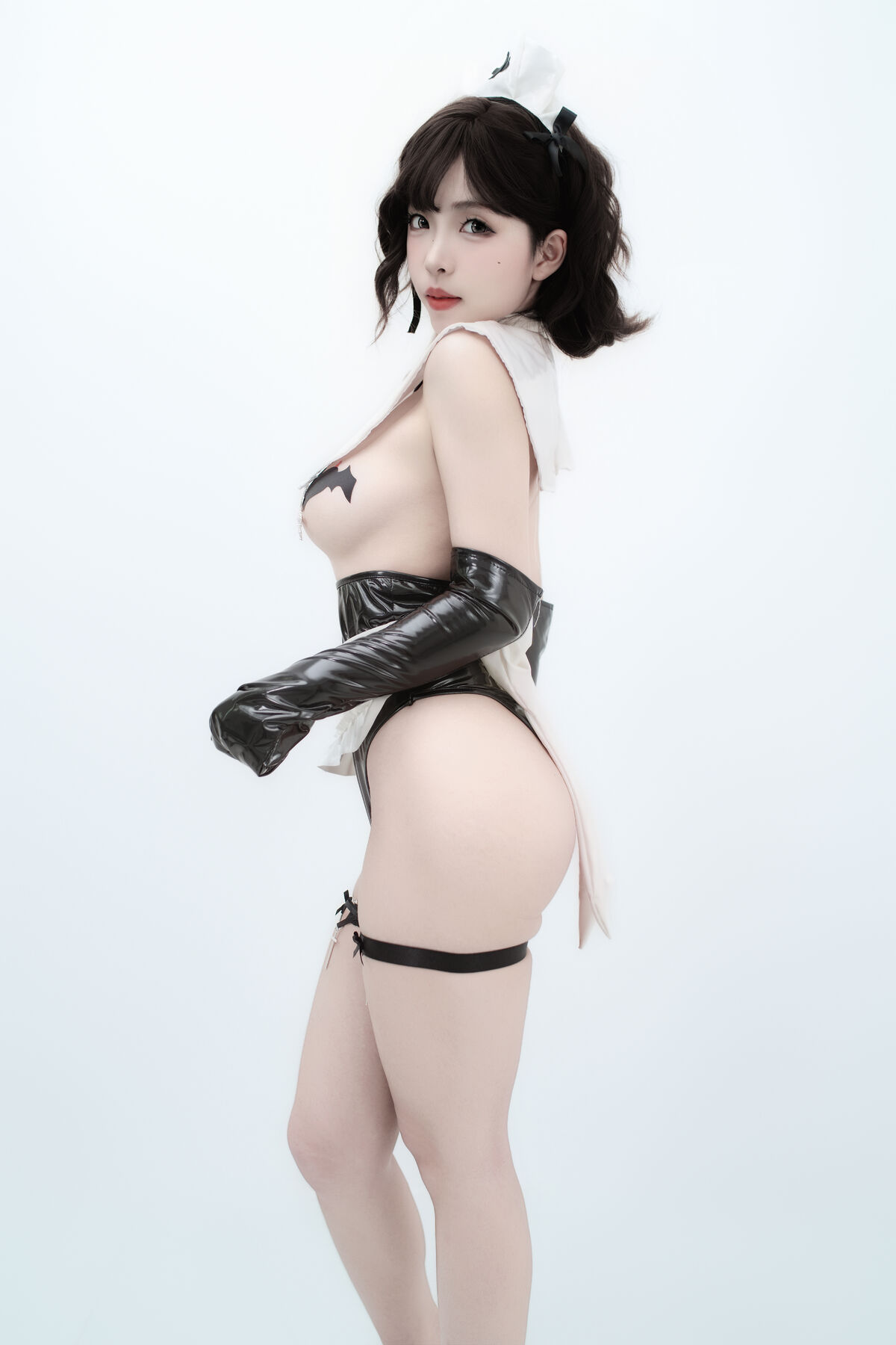 Coser@Bangni Bonnie - Armed Nun (87P) Coser@Bangni Bonnie - Armed Nun (87P)