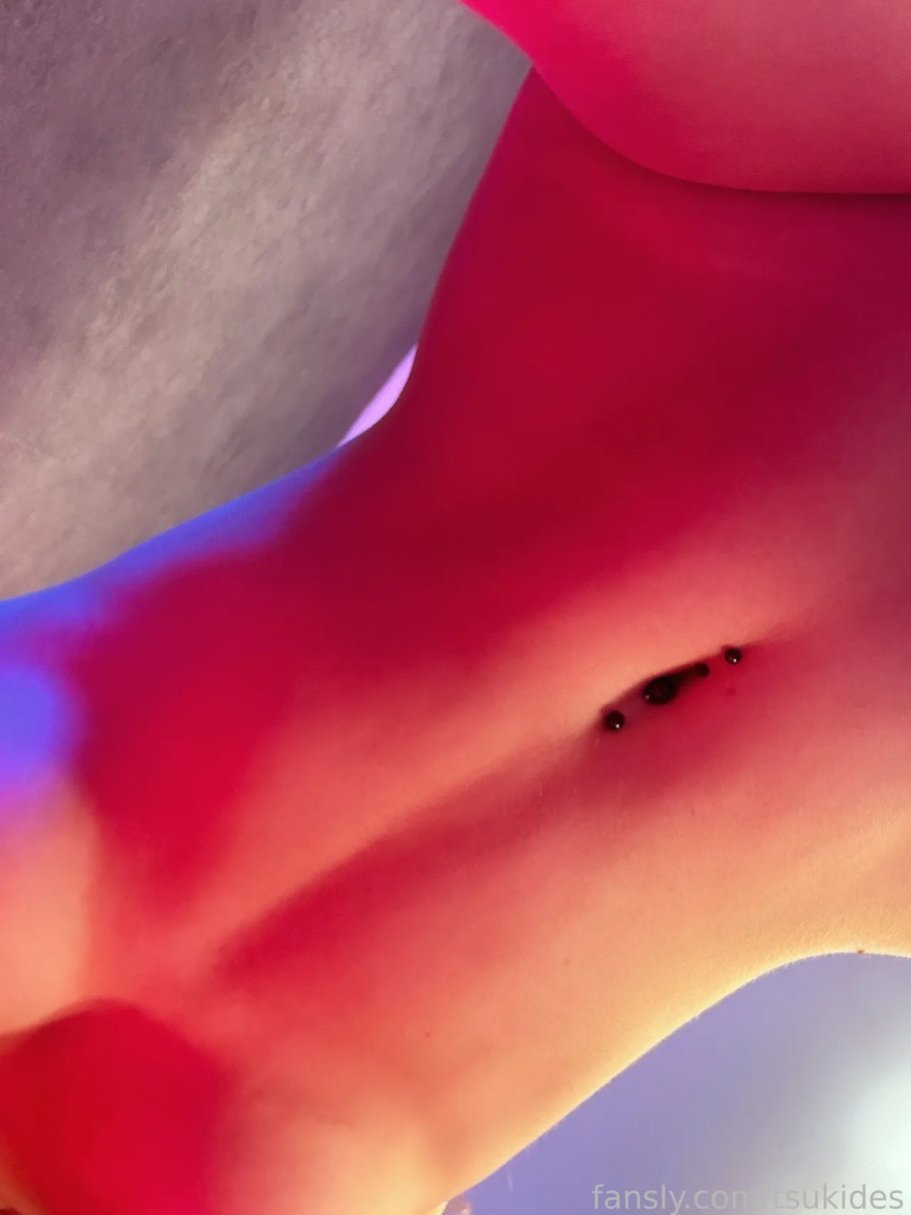 Tsuki Desu - MJ Tsuki Desu - MJ