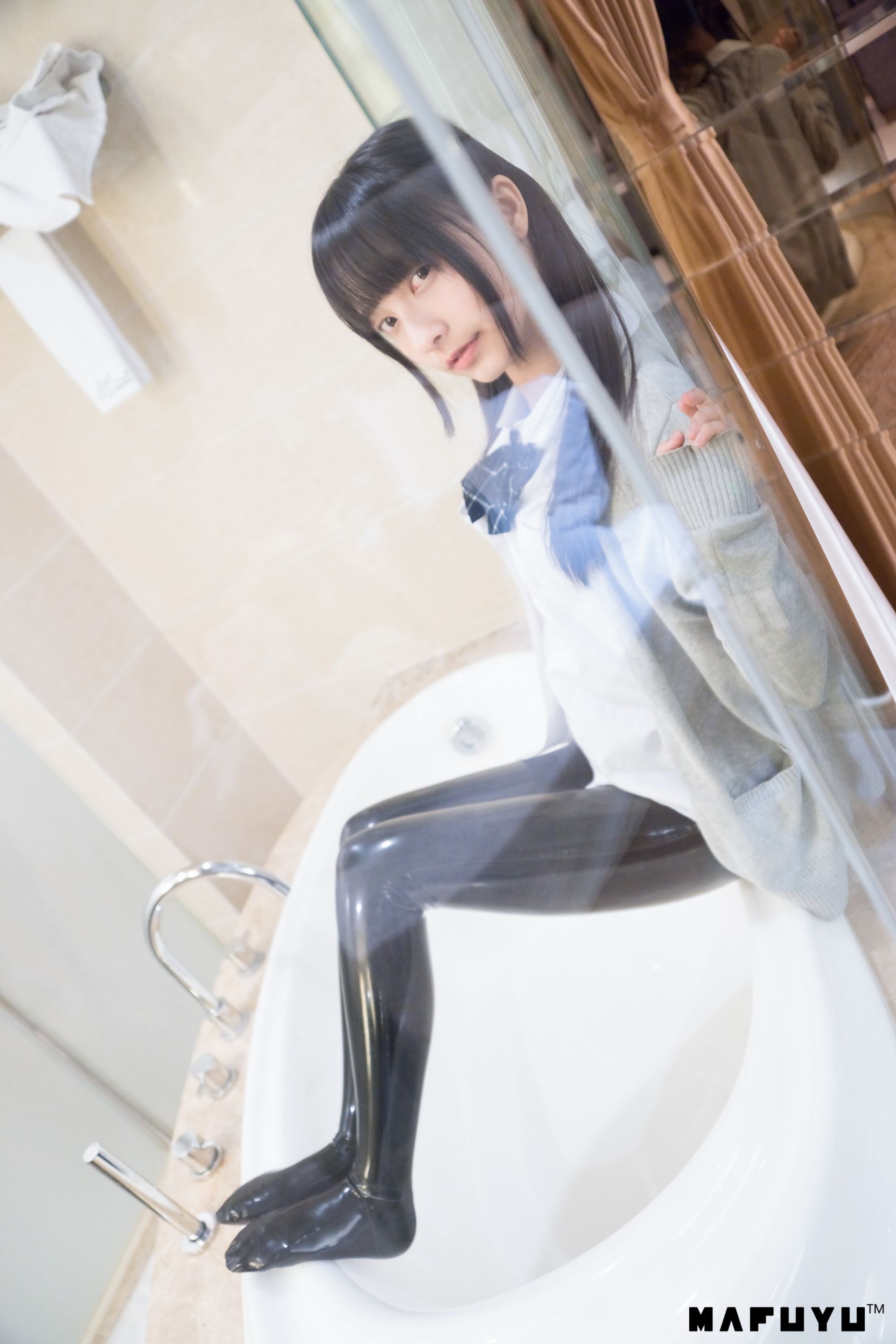网红Coser@ Kagurazaka Midwinter Manatsu - 胶袜 series 网红Coser@ Kagurazaka Midwinter Manatsu - 胶袜 series