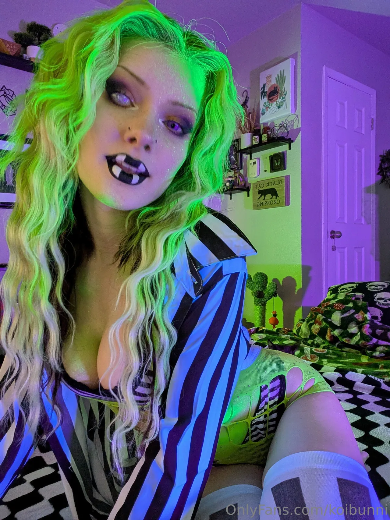 Bunni Lynn - Beetlejuice Bunni Lynn - Beetlejuice