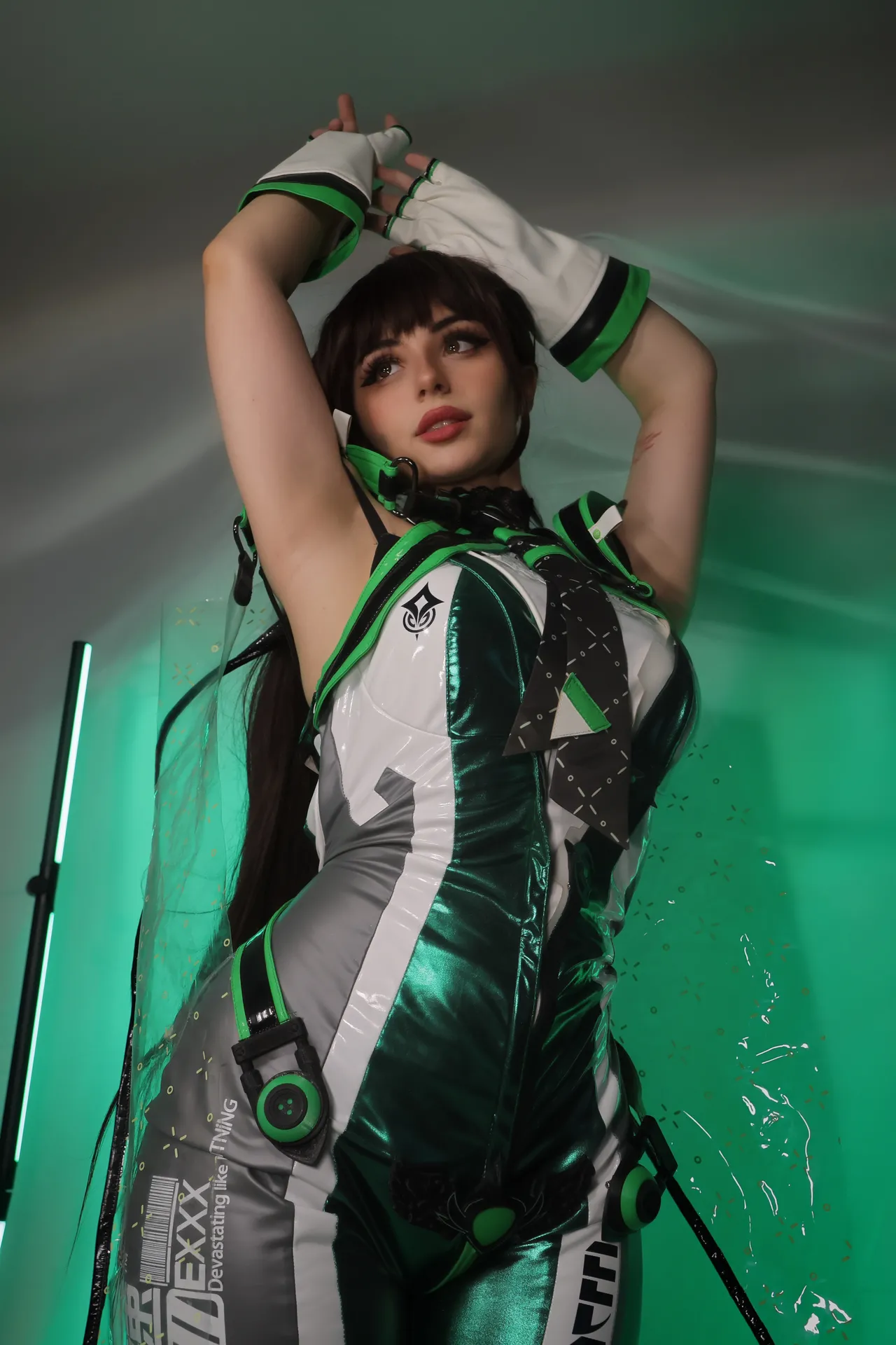 Muatori - Eve Muatori - Eve