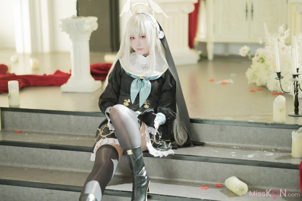 Coser@lunananya: Azur Archive Sakurako Utazumi (71 photos) Coser@lunananya: Azur Archive Sakurako Utazumi (71 photos)