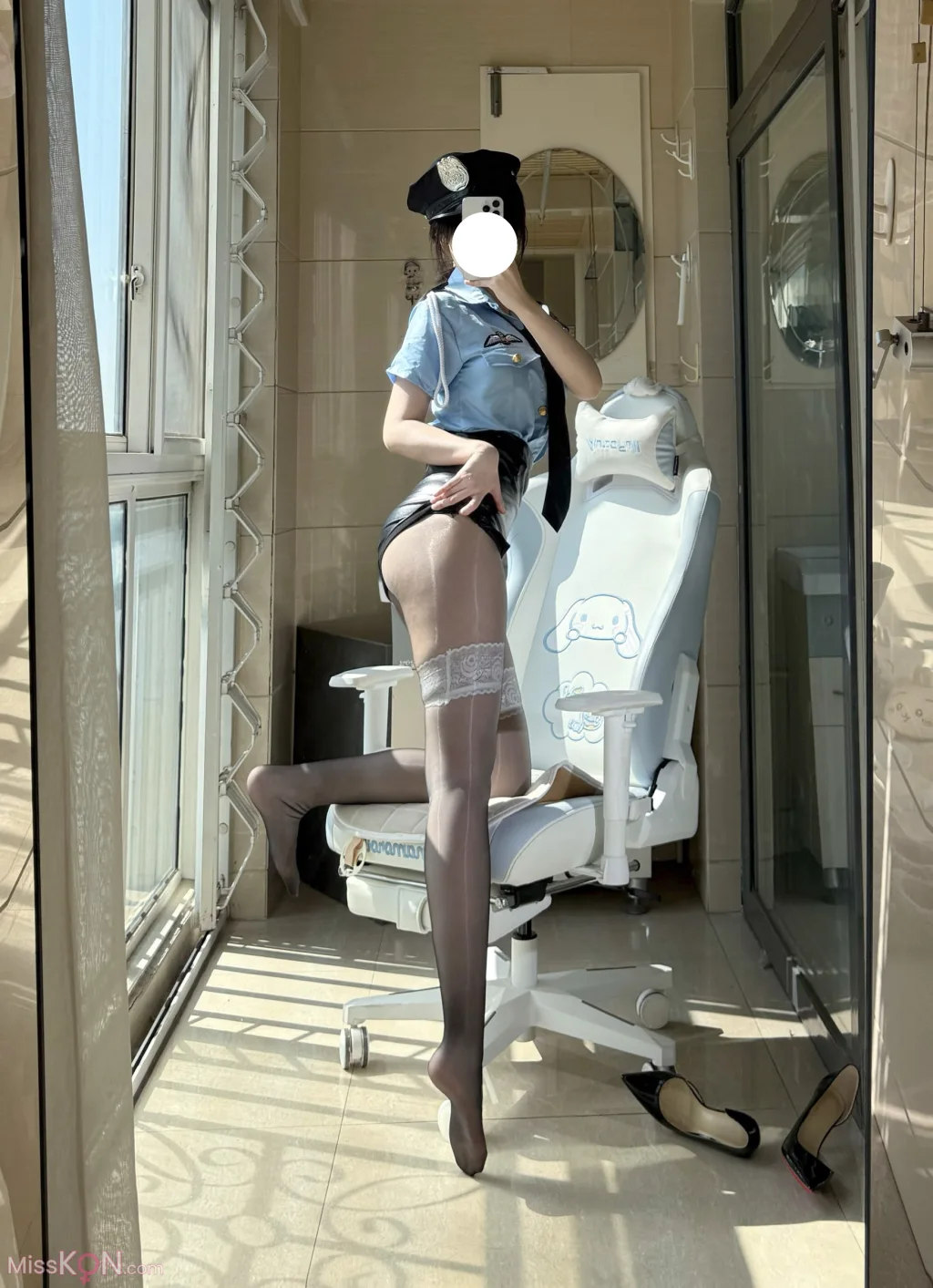 Coser@ Uncute Antelope: High Price Custom Police Uniform (48 photos + 8 videos) Coser@ Uncute Antelope: High Price Custom Police Uniform (48 photos + 8 videos)