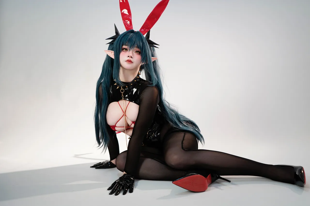 A hairy hat - Azur Route Regensburg A hairy hat - Azur Route Regensburg