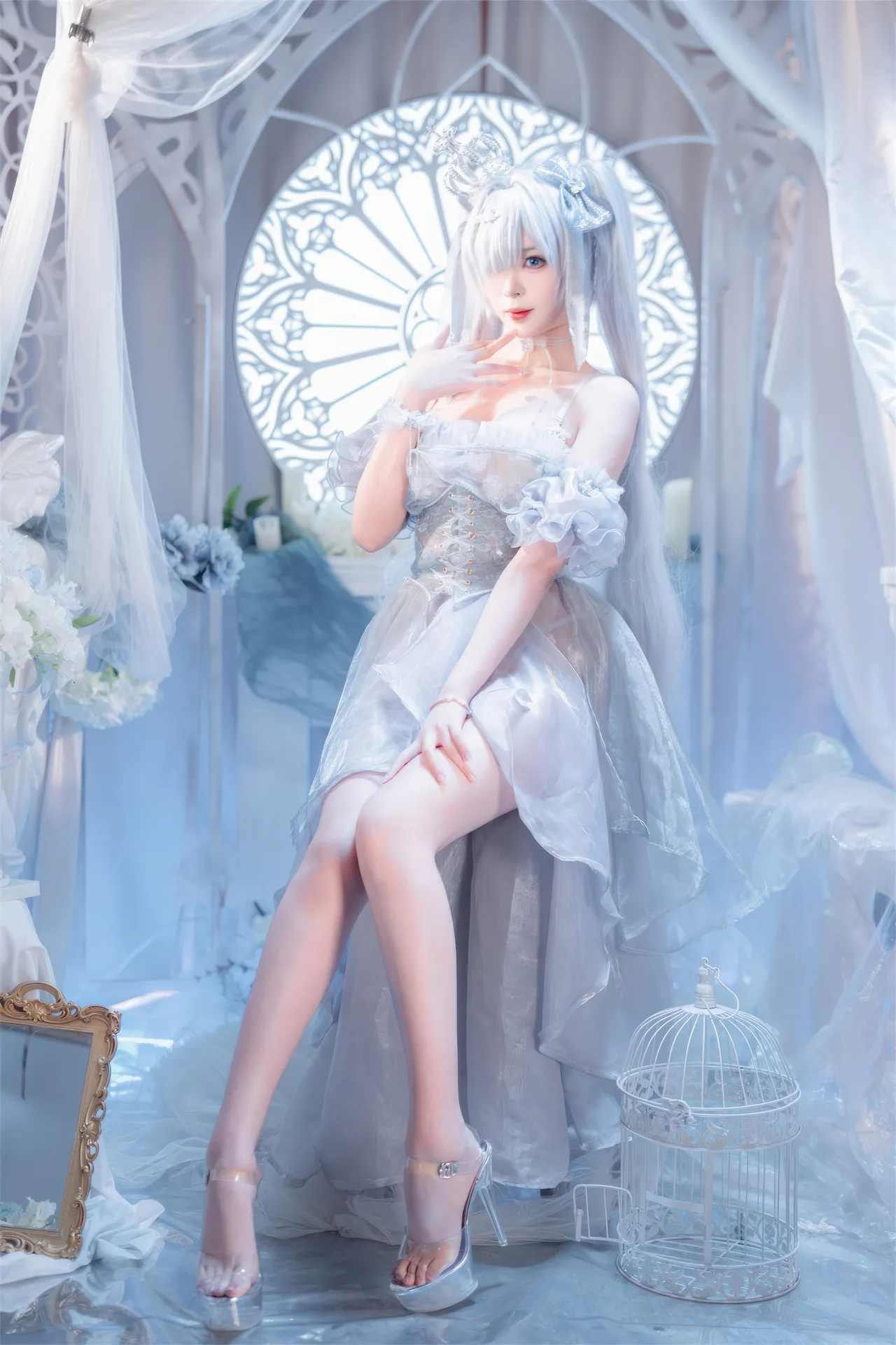 Senior Xuan Xiao (Hex Tech Cake) - Cinderella Crystal Princess (NIKKE) Senior Xuan Xiao (Hex Tech Cake) - Cinderella Crystal Princess (NIKKE)