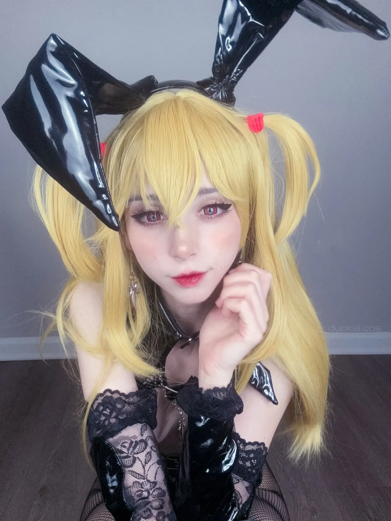 Duckie - Bunny Misa 1 Duckie - Bunny Misa 1