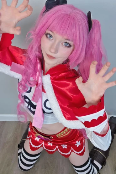Celebi cosplay - Perona 7 Celebi cosplay - Perona