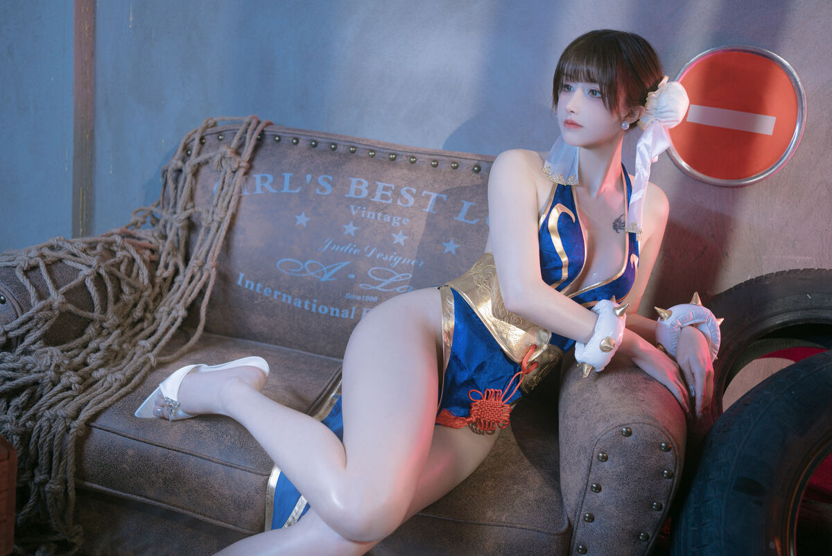 Coser@ Deer Eight Years Old - Chun Li Coser@ Deer Eight Years Old - Chun Li