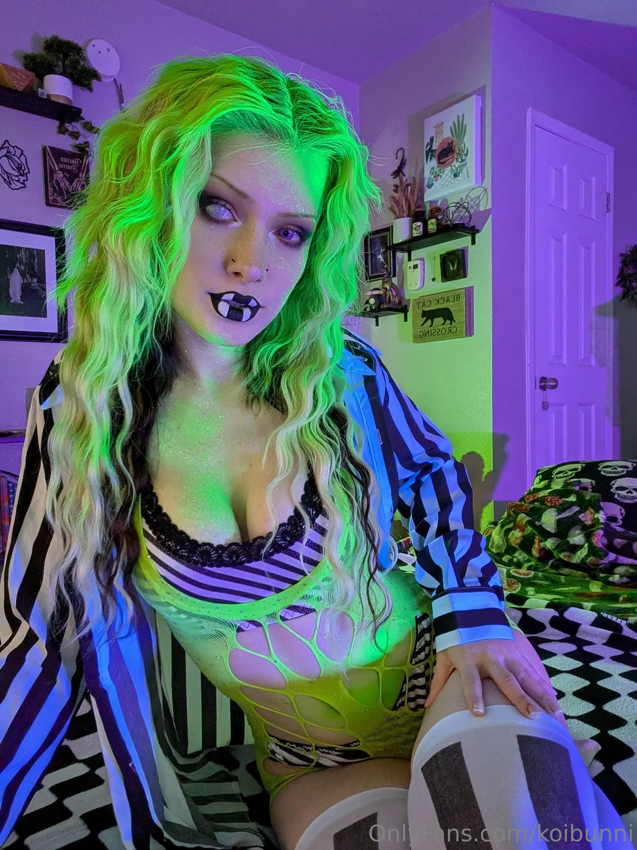 Bunni Lynn - Beetlejuice Bunni Lynn - Beetlejuice