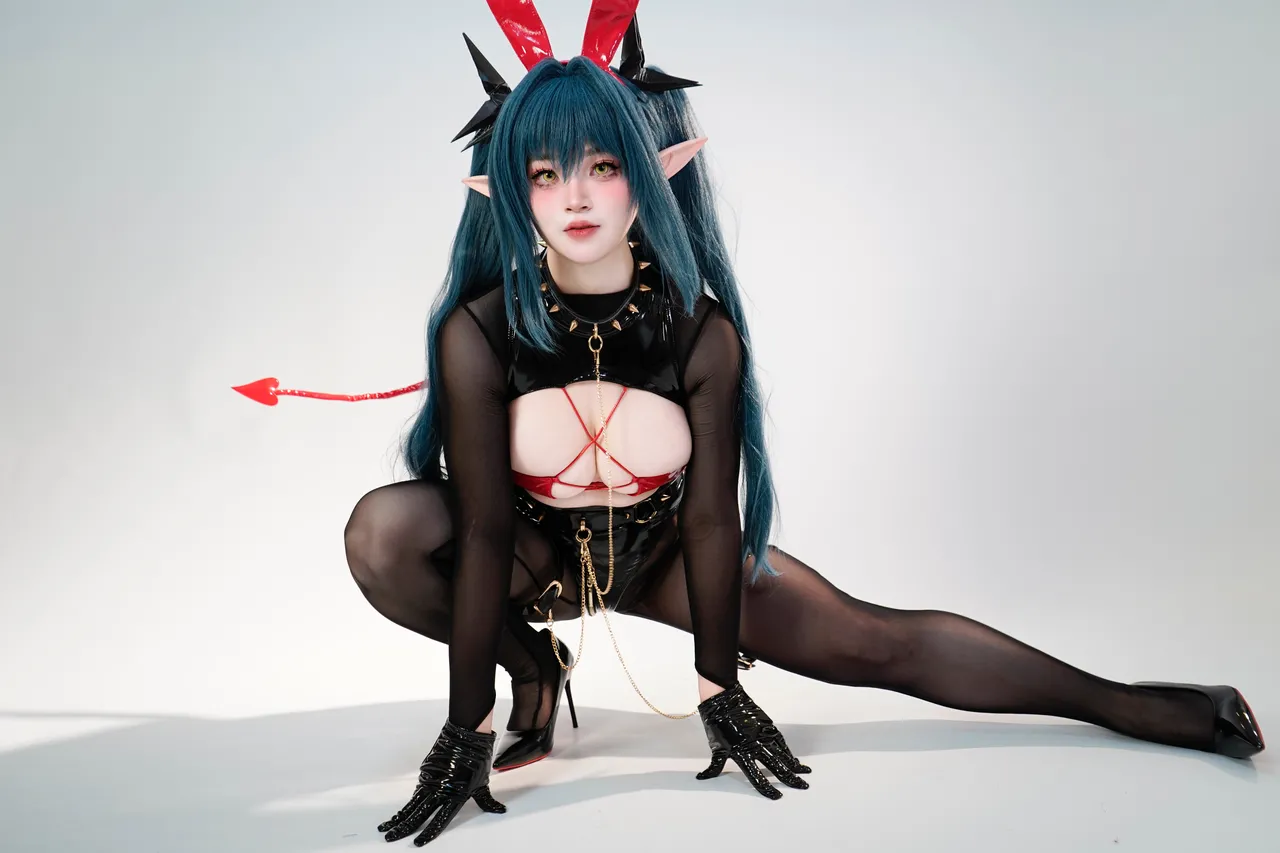 A hairy hat - Azur Route Regensburg A hairy hat - Azur Route Regensburg