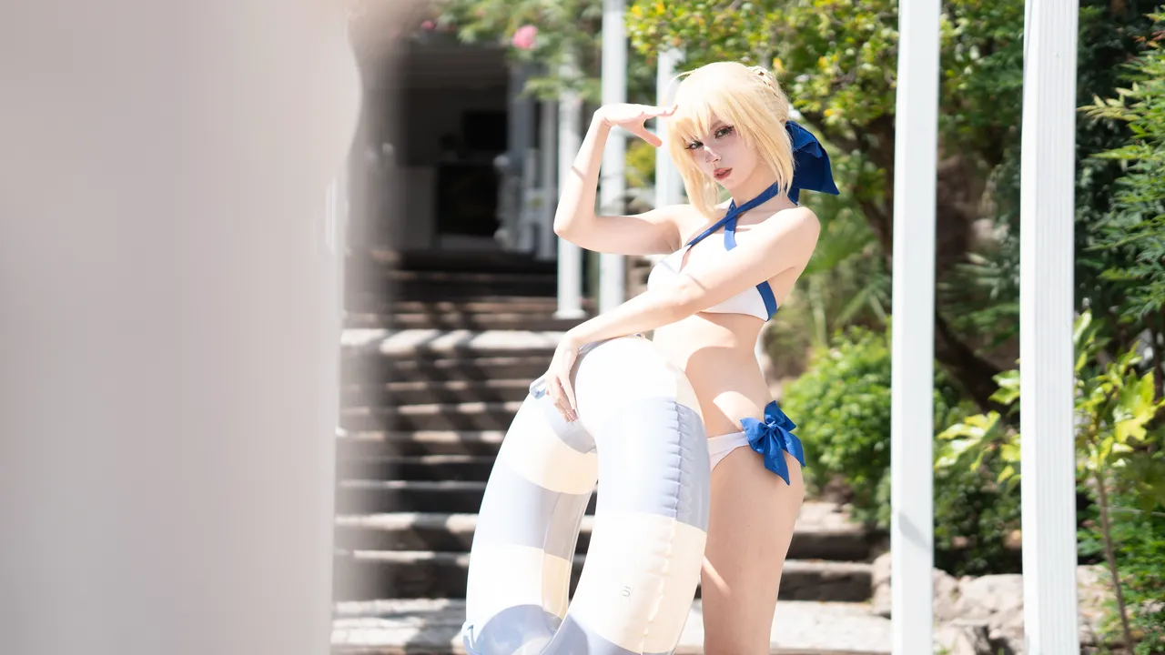 Himeecosplay - Saber bikini Himeecosplay - Saber bikini