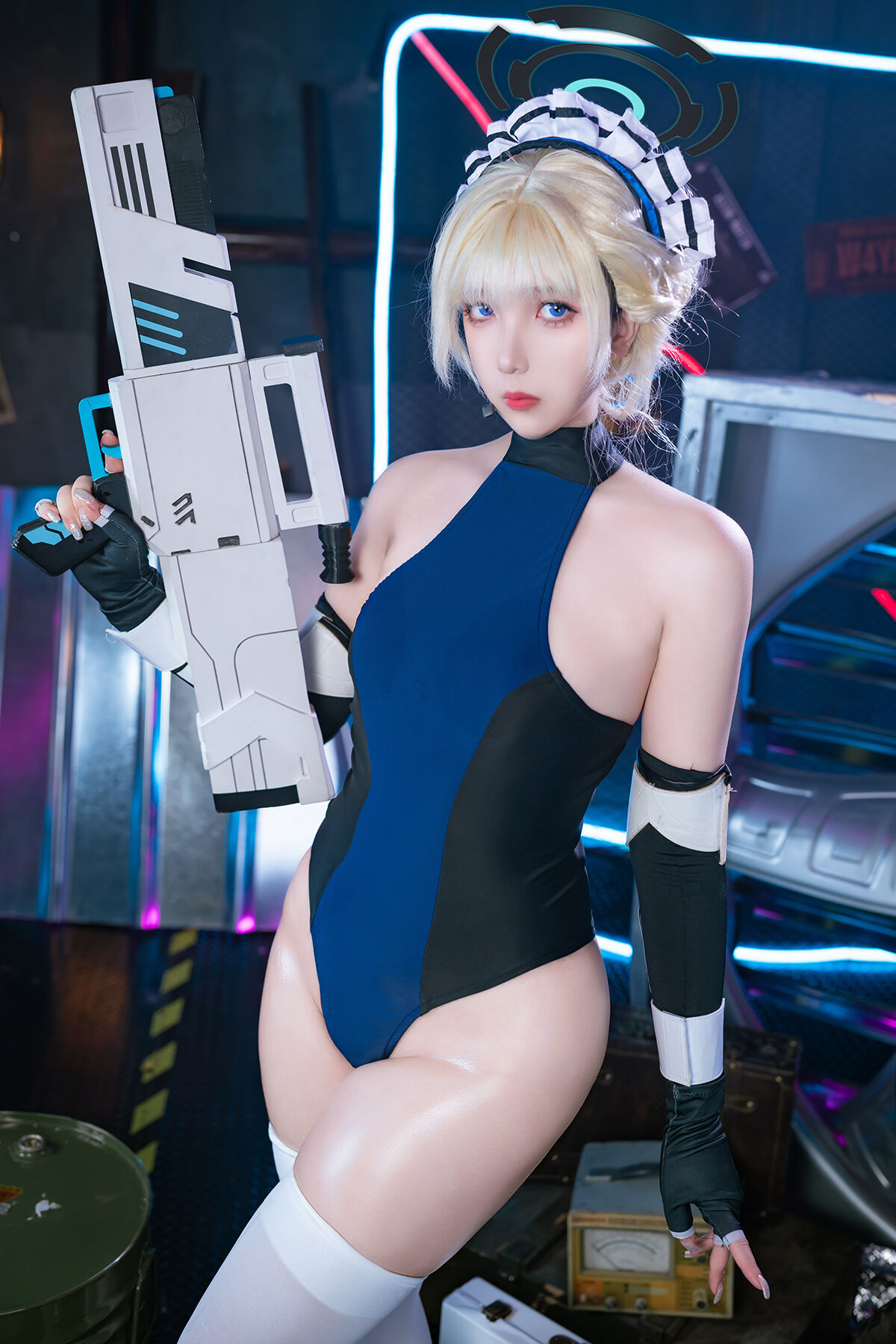 Coser@ Little and Sweet Wine - Azur Archive - Asuka Matoki Maid (32P) Coser@ Little and Sweet Wine - Azur Archive - Asuka Matoki Maid (32P)