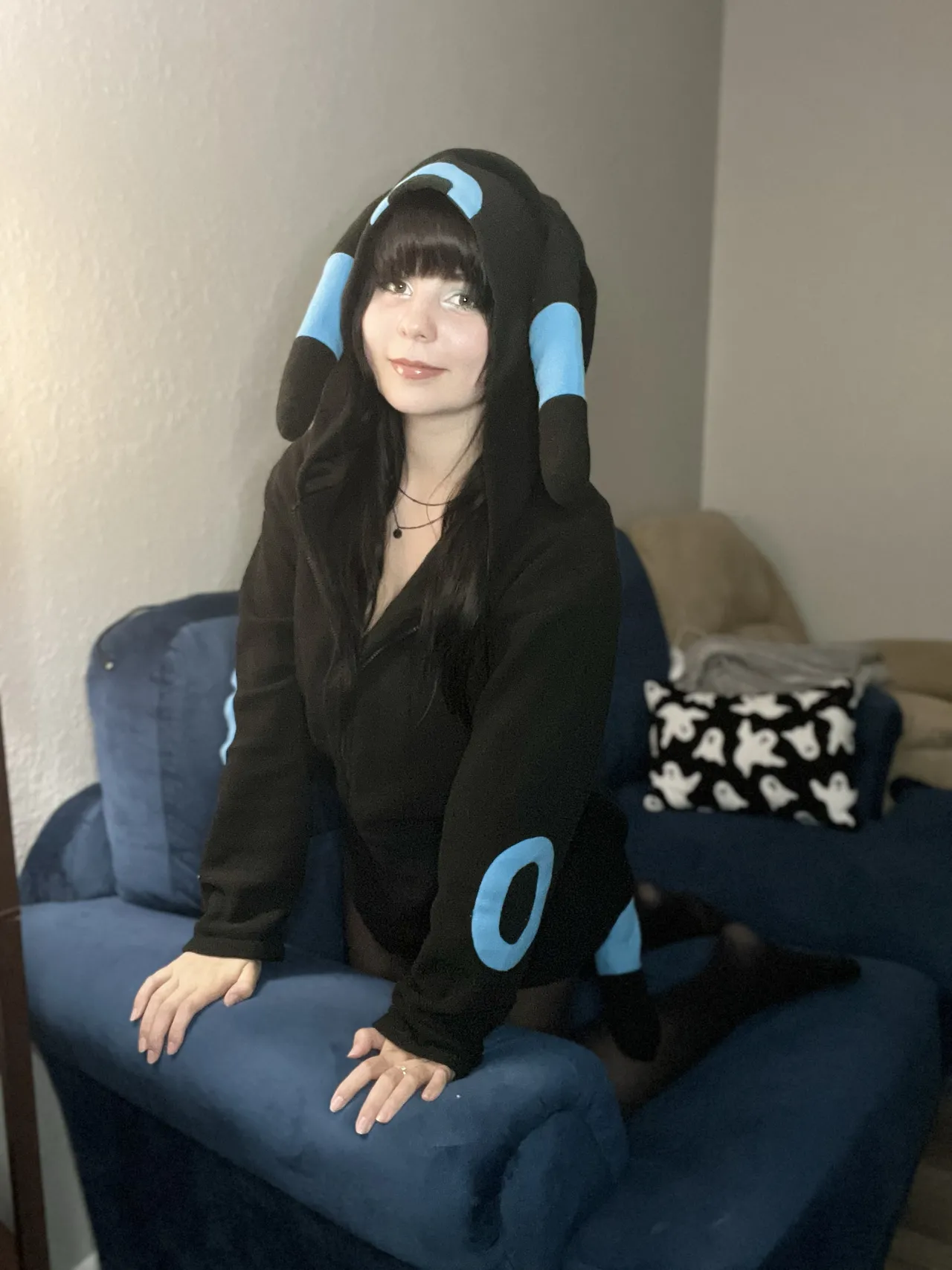 Maniac Megan - Shiny Umbreon Maniac Megan - Shiny Umbreon