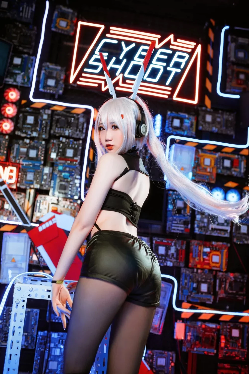 焖焖碳 - 绫波鬼神樂隊 焖焖碳 - 绫波鬼神樂隊