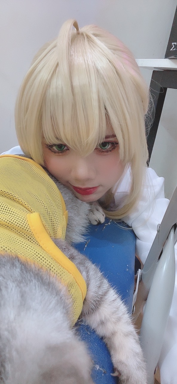 PoppaChan - Artoria Pendragon PoppaChan - Artoria Pendragon