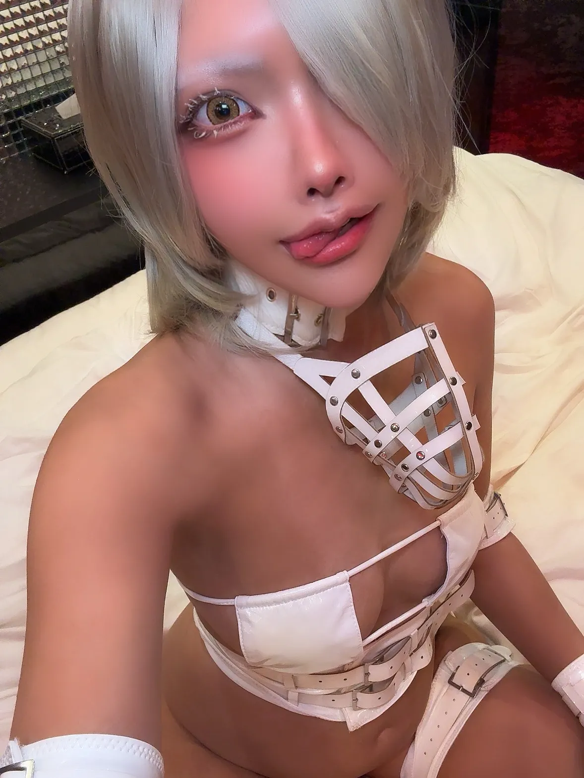 Etocha - Veronica Etocha - Veronica