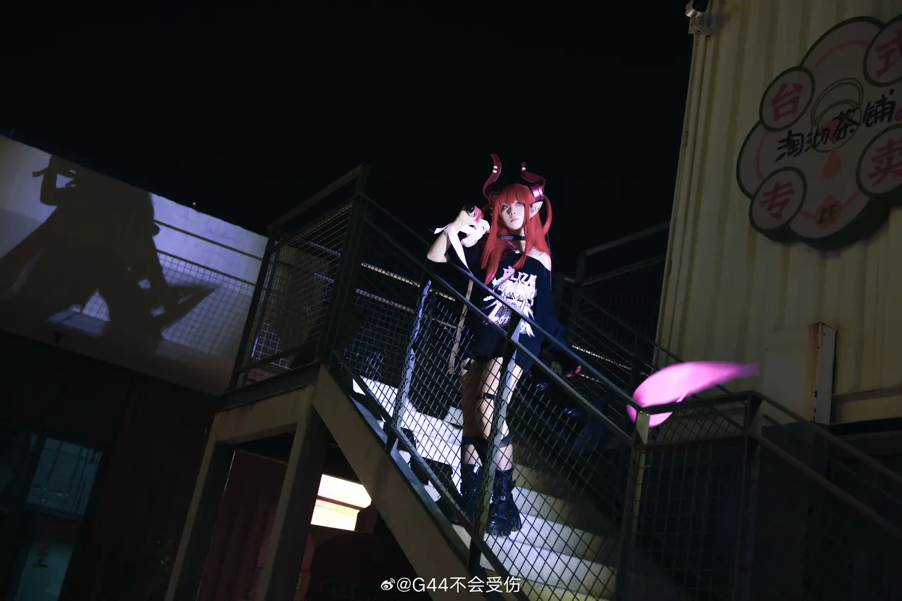 G44不会受伤 - Elizabeth Bathory G44不会受伤 - Elizabeth Bathory