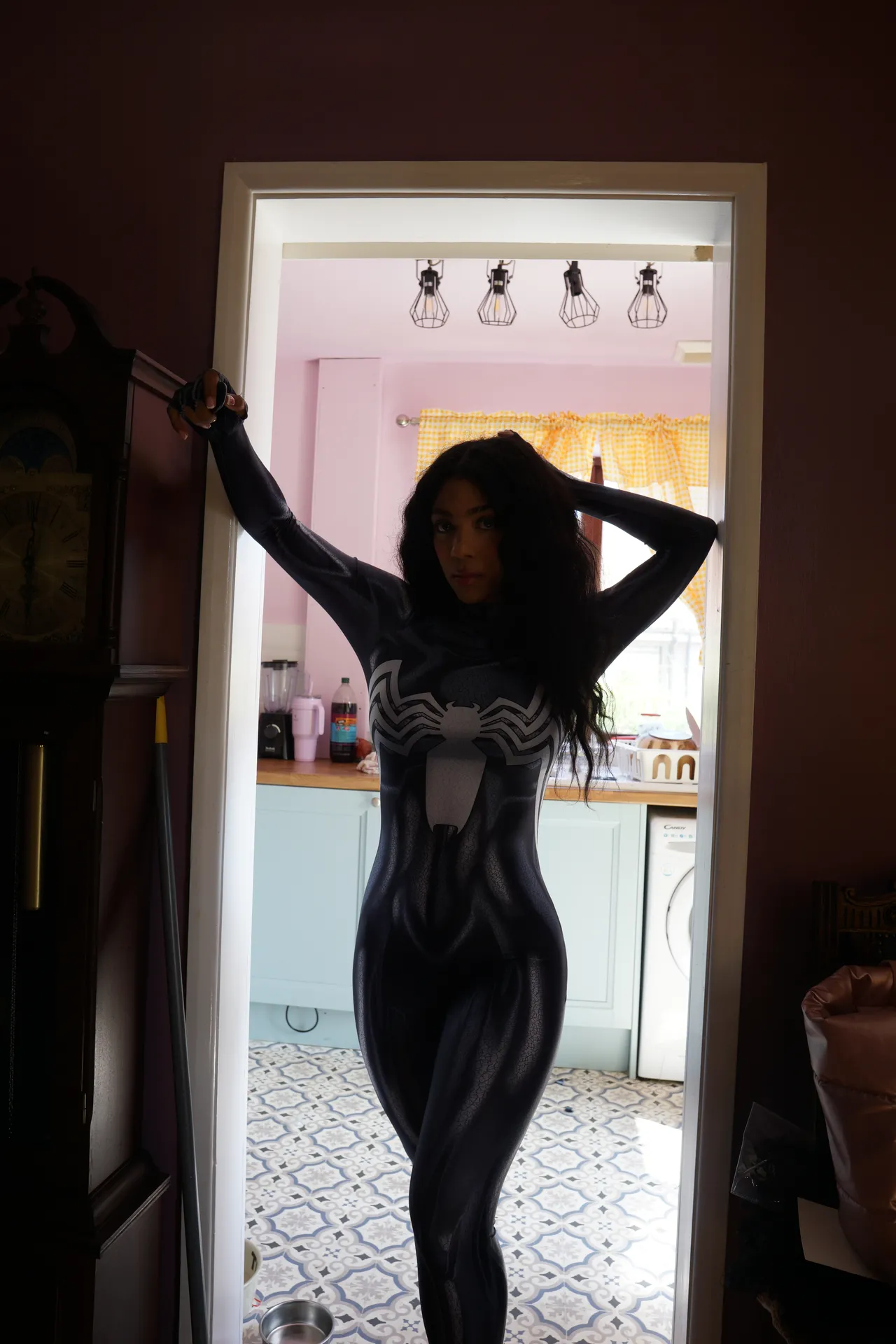 Sunpi - Venom Sunpi - Venom