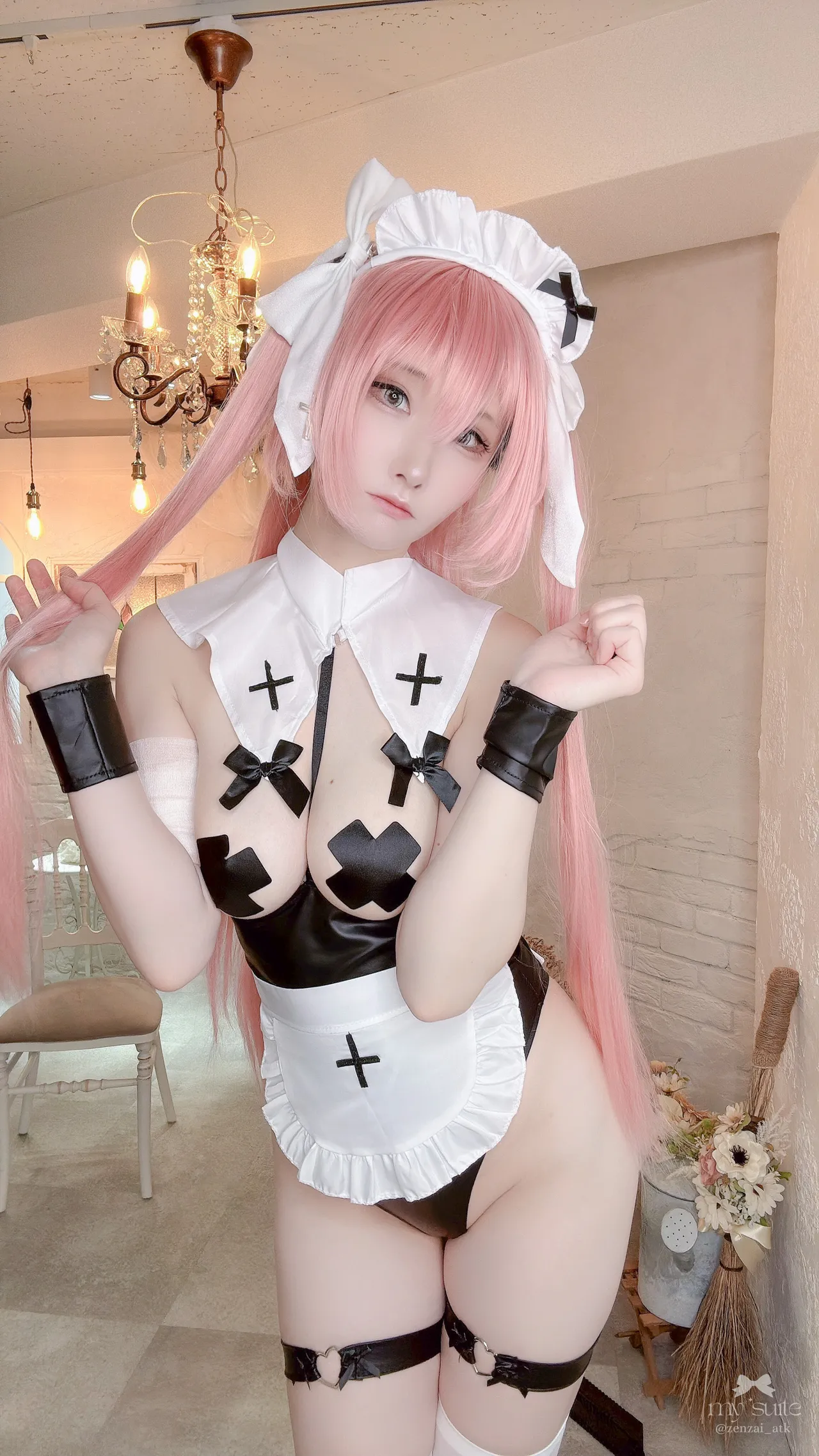 Atsuki - Maid Medb Atsuki - Maid Medb