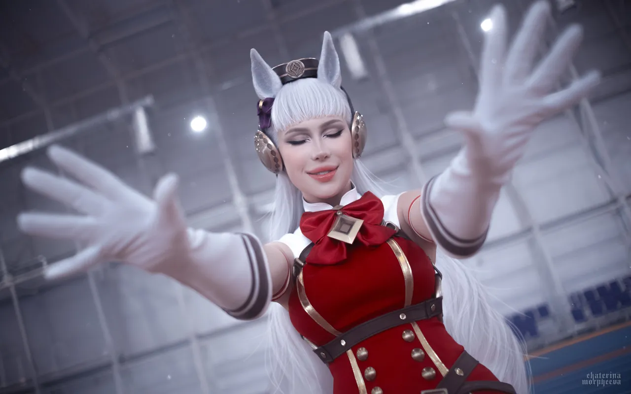 Olga Haku - Gold Ship Olga Haku - Gold Ship