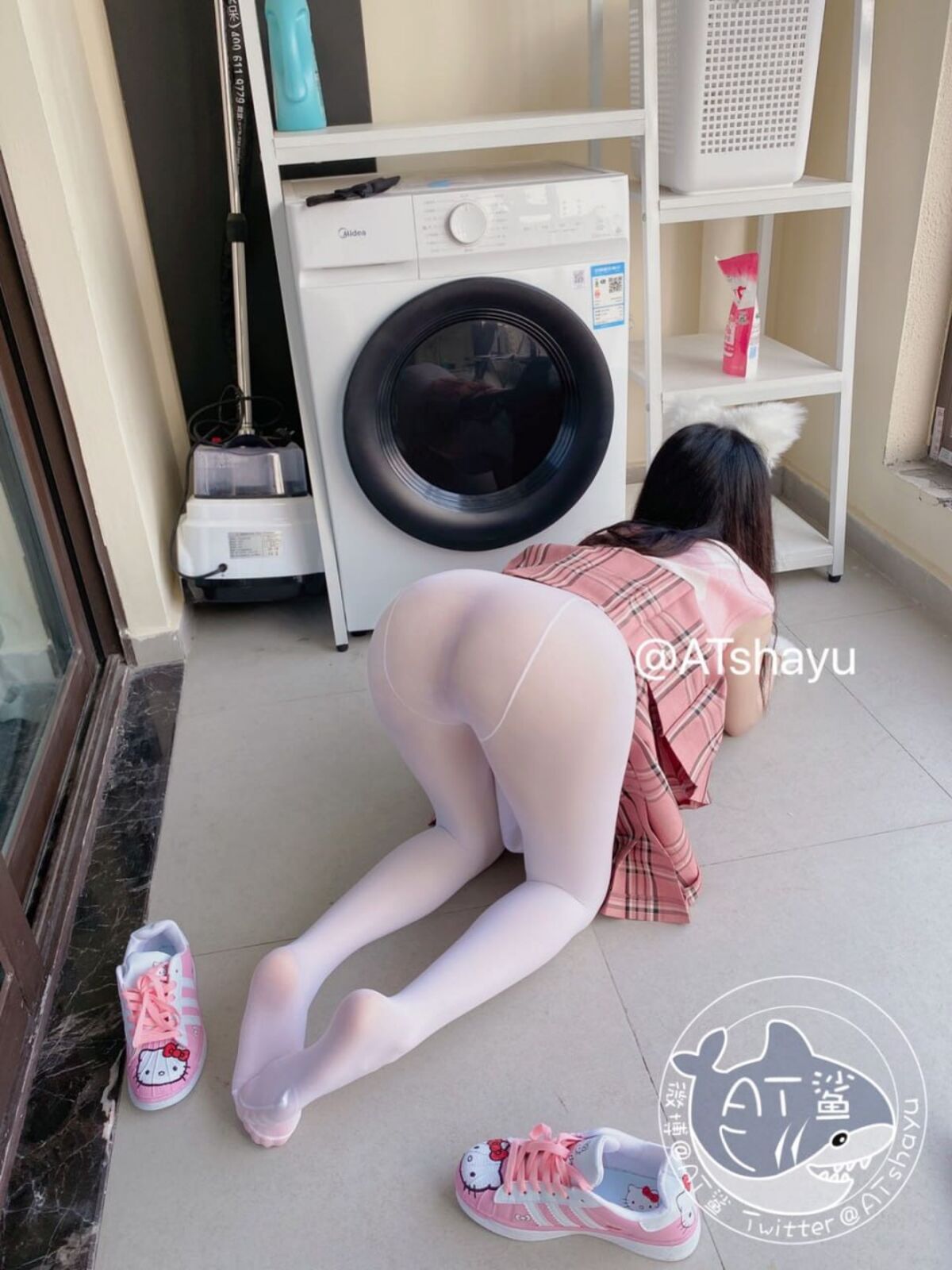 Coser@AT Shark - White Silk Baby (59P - 1V) Coser@AT Shark - White Silk Baby (59P - 1V)