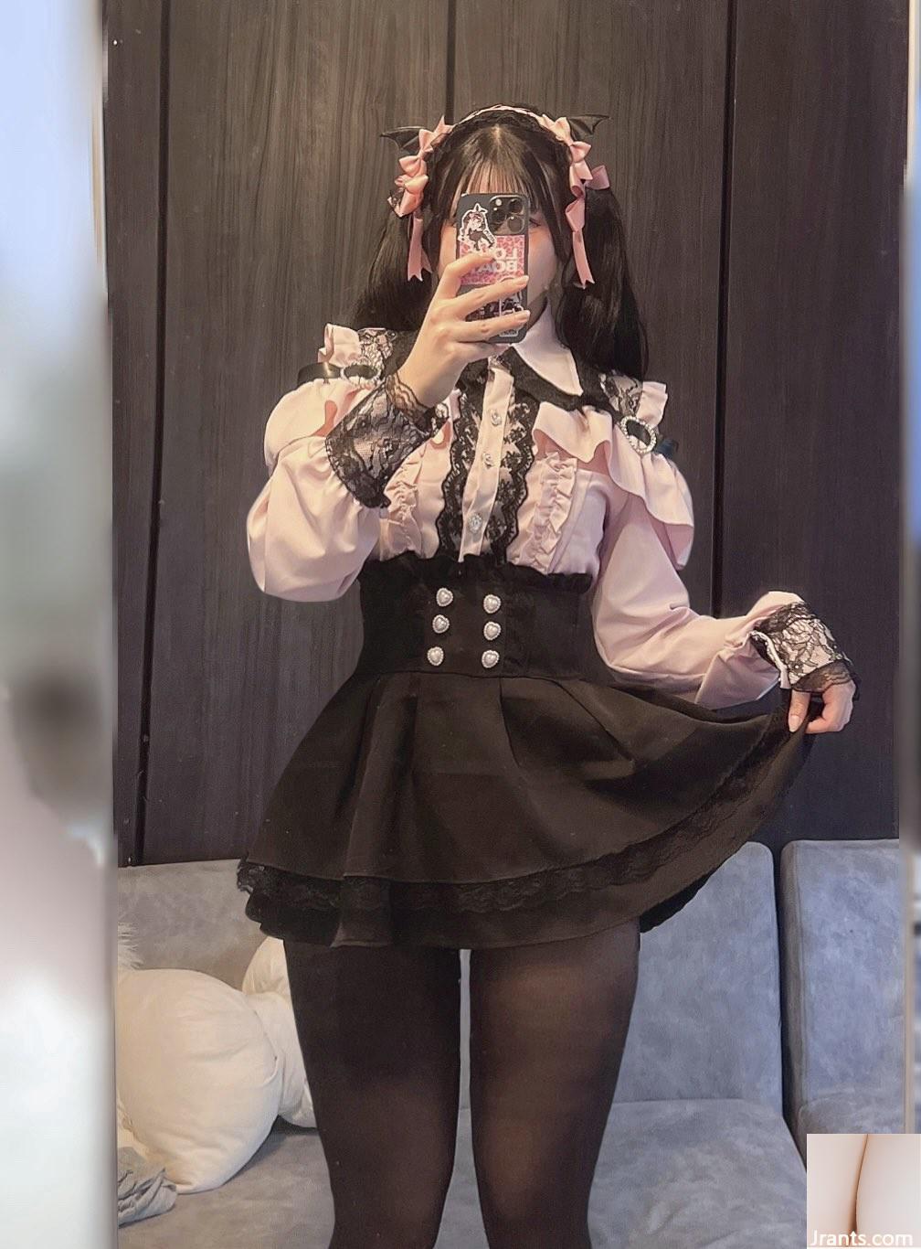 Welfare Girl - Kiyu Yukimi (69P) Welfare Girl - Kiyu Yukimi (69P)