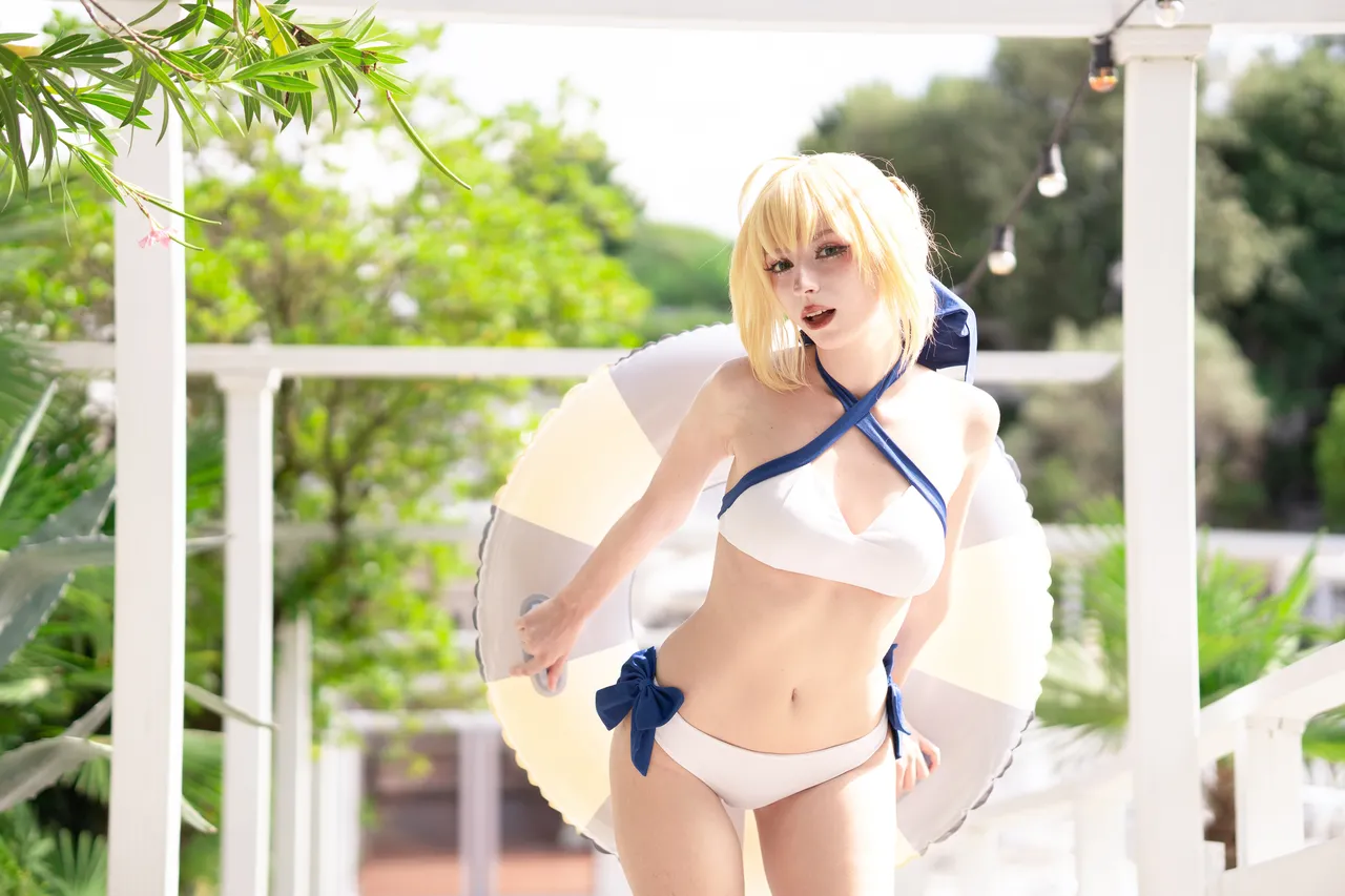 Himeecosplay - Saber bikini Himeecosplay - Saber bikini