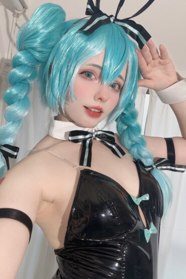 Saya Scarlet - Bunny Miku 6 Saya Scarlet - Bunny Miku