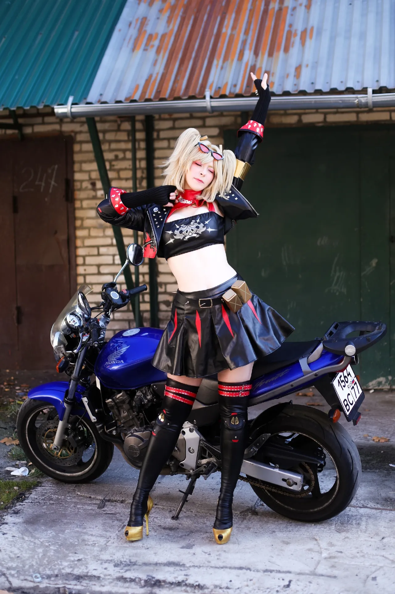 Daisy Franky - Burnice White Daisy Franky - Burnice White