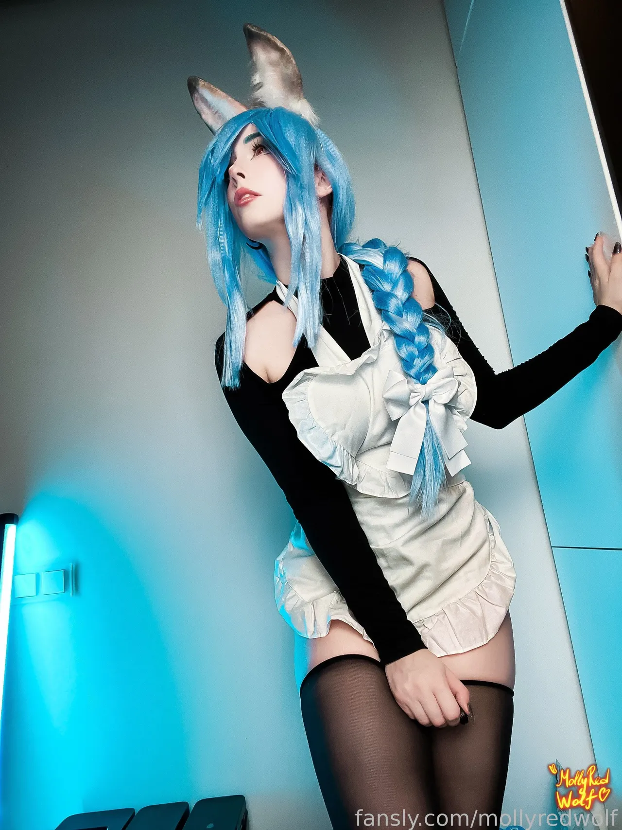 MollyRedWolf - Pekomama MollyRedWolf - Pekomama