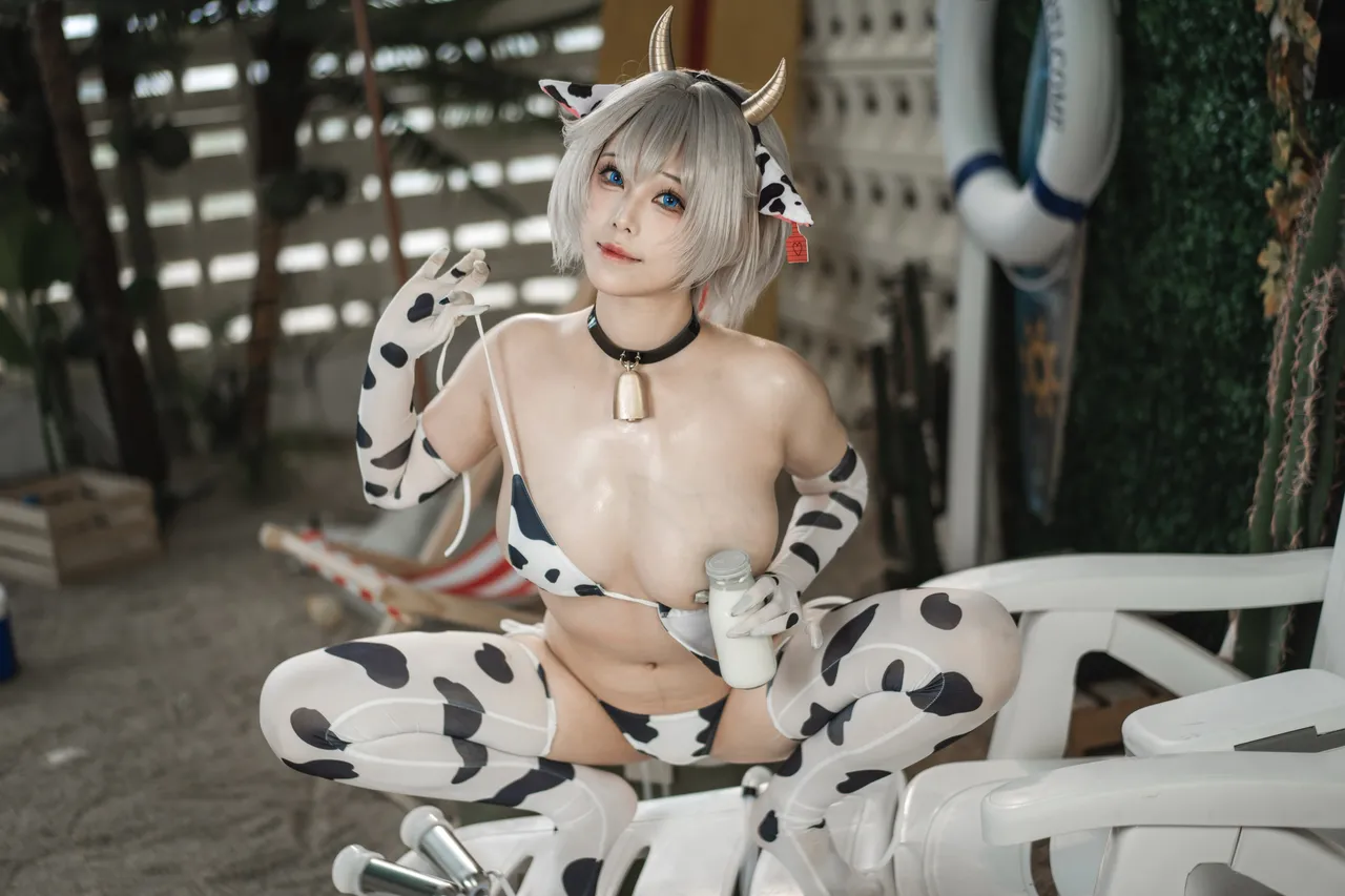 Honey Cat Fur - Brown Dust Tyrese Cow Bikini Honey Cat Fur - Brown Dust Tyrese Cow Bikini