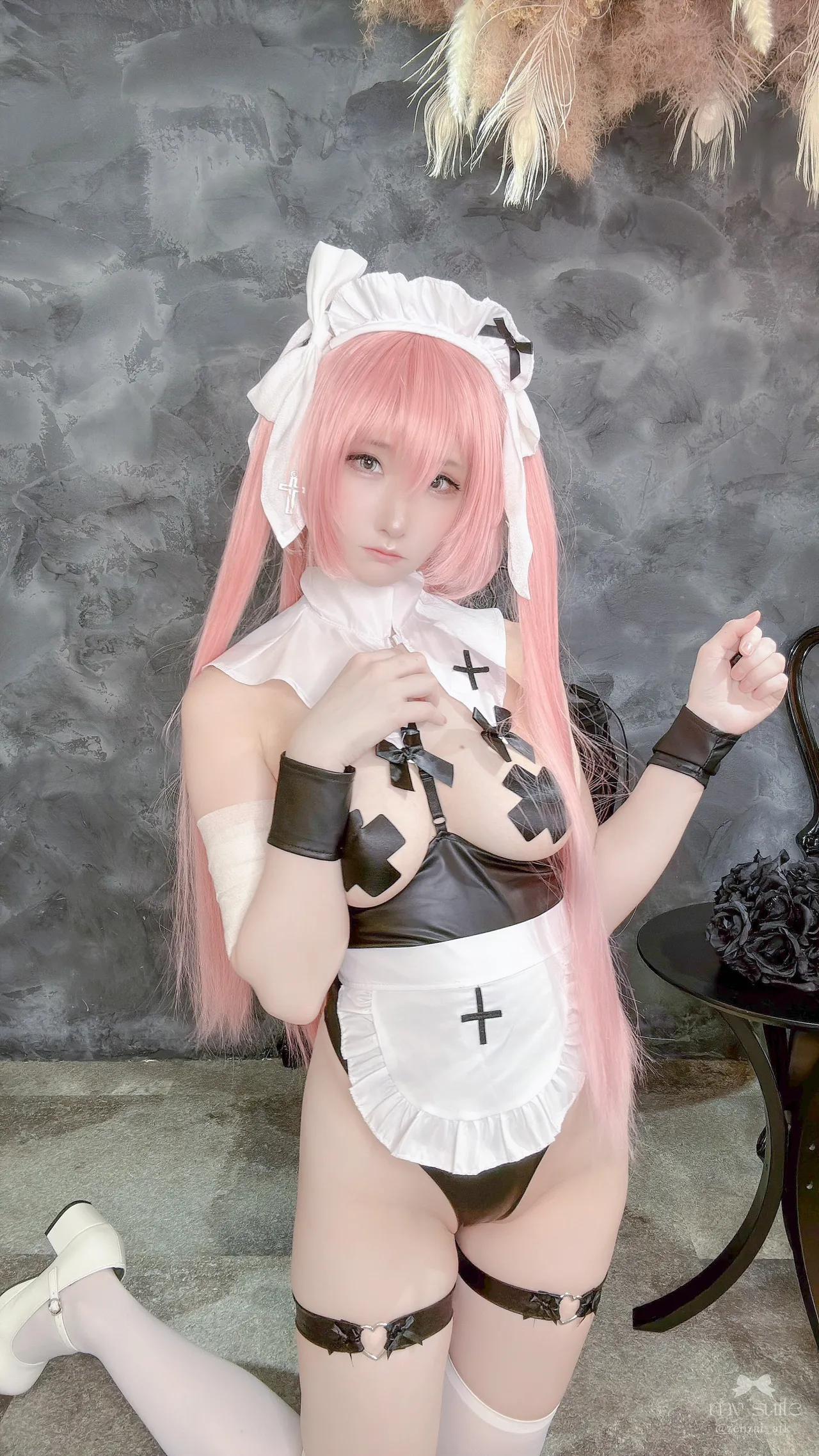 Atsuki - Maid Medb Atsuki - Maid Medb