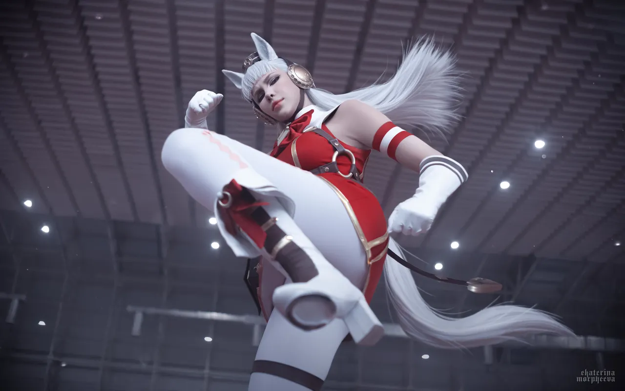 Olga Haku - Gold Ship Olga Haku - Gold Ship