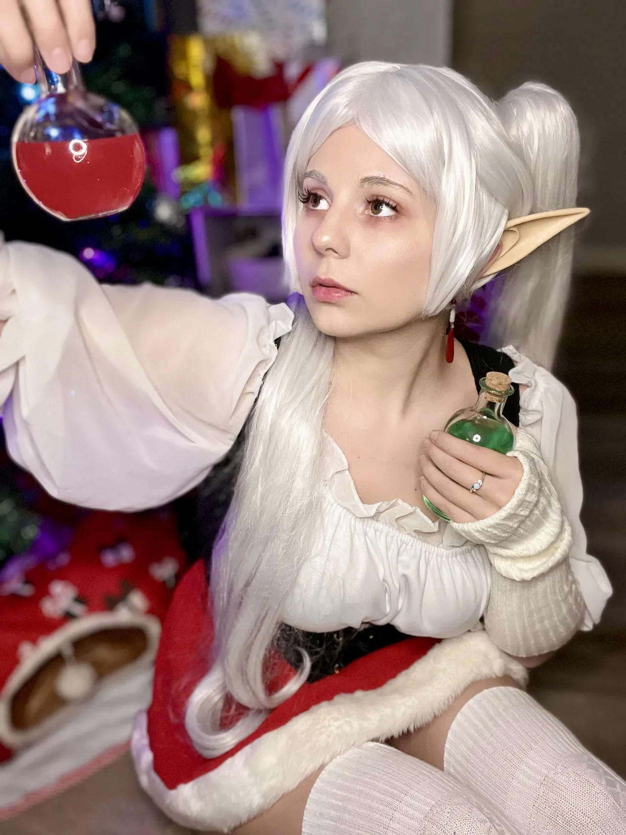 Maniac Megan - Christmas Frieren Maniac Megan - Christmas Frieren